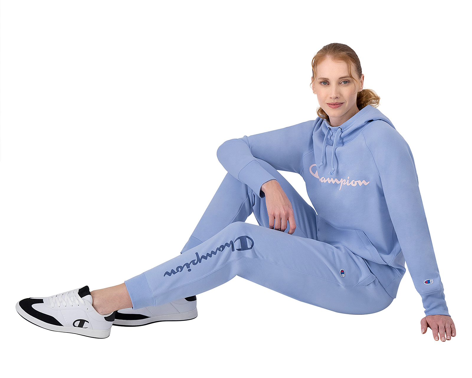 Foto 4 pulgar | Foto 3 | Sudadera con Capucha Champion para Mujer