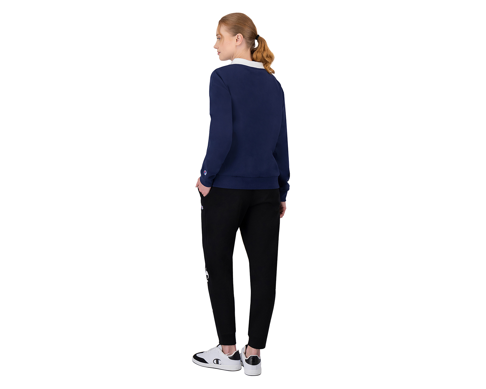 Foto 3 pulgar | Foto 2 | Sudadera Deportiva Champion Crew Neck para Mujer