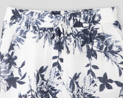 Foto 3 | Foto 3 | Short Sahara Blanco para Mujer