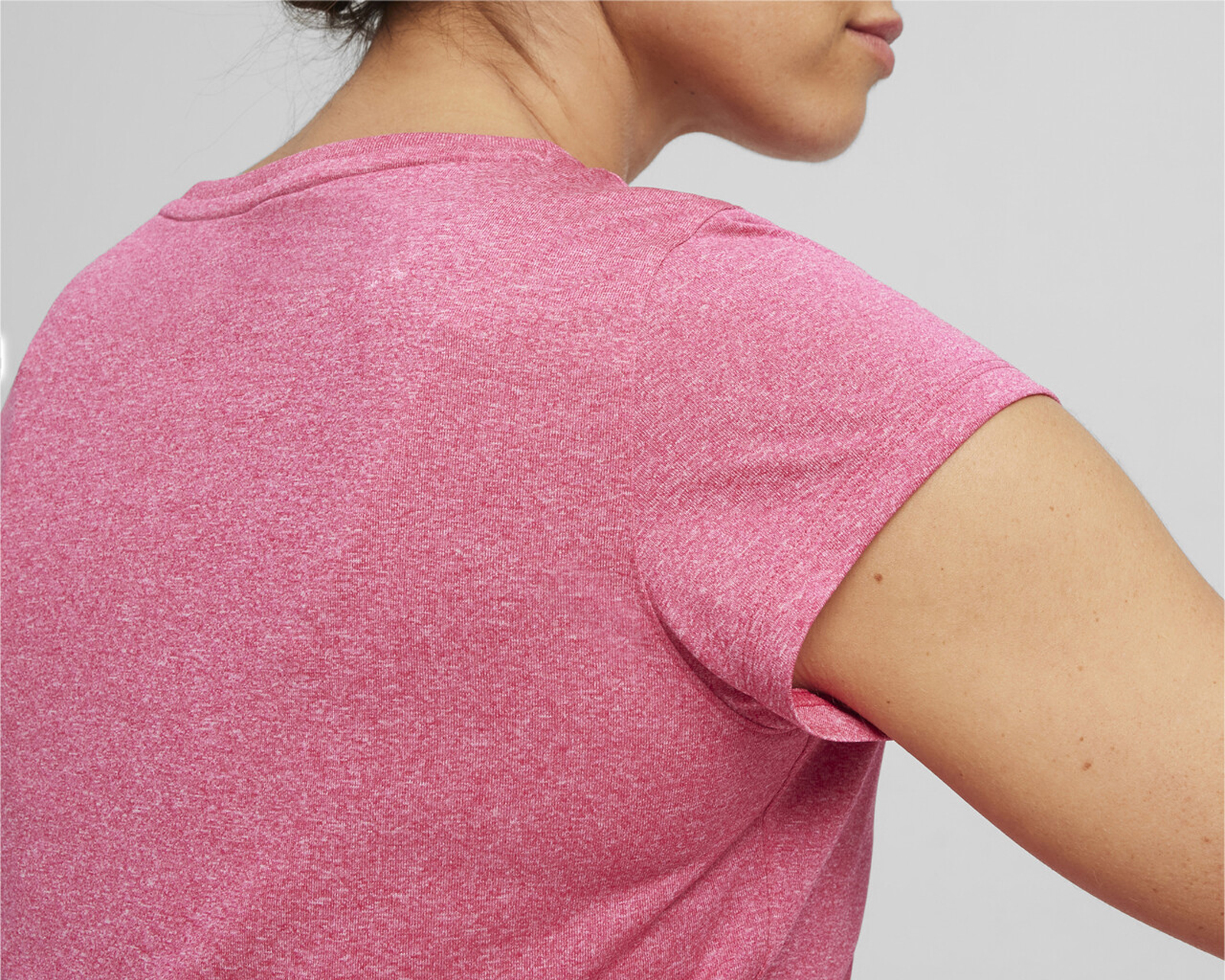 Foto 6 pulgar | Foto 5 | Playera de Entrenamiento Puma Rosa para Mujer