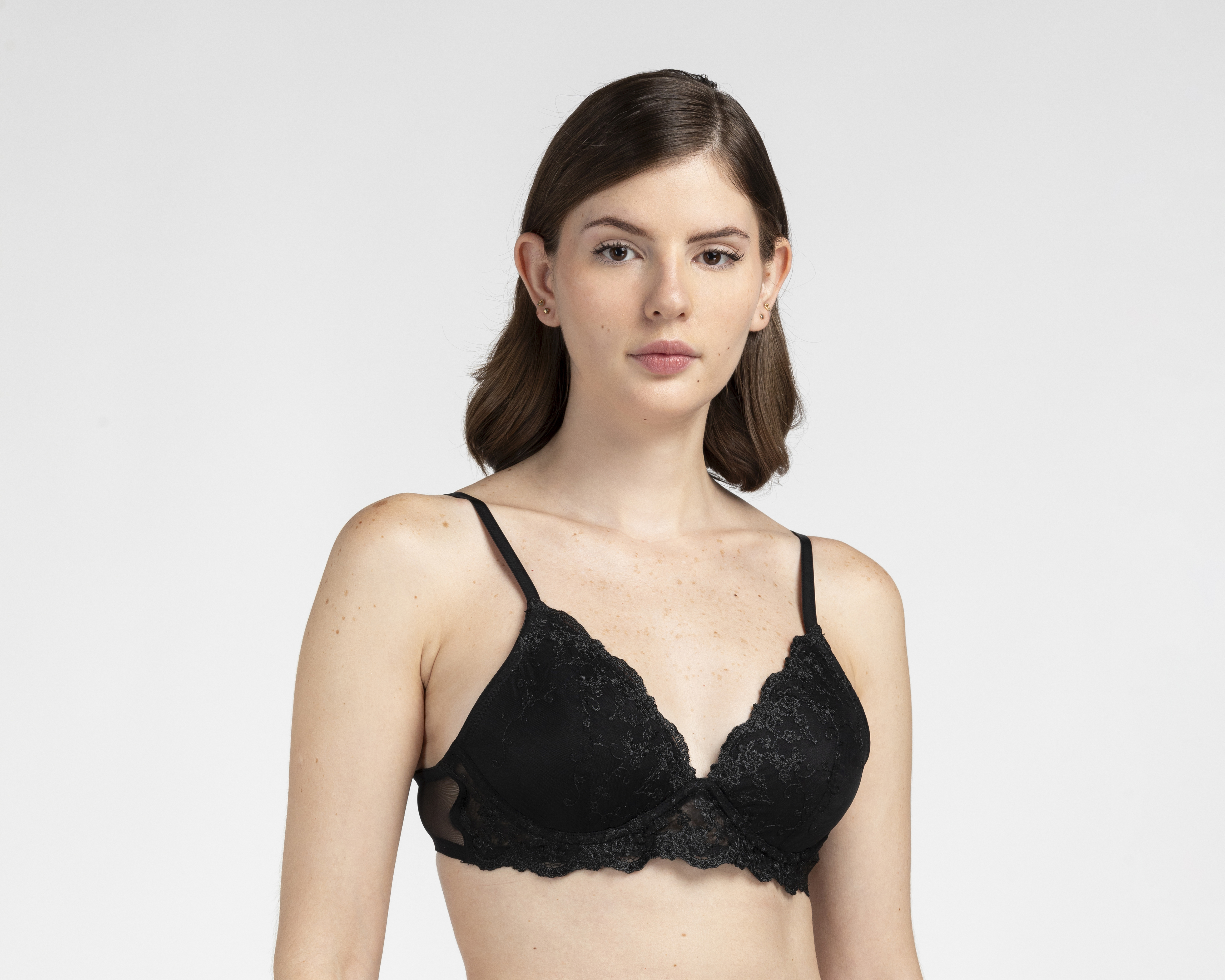 Foto 2 pulgar | Foto 1 | Brasier Copa Completa con Encaje Vicky Form
