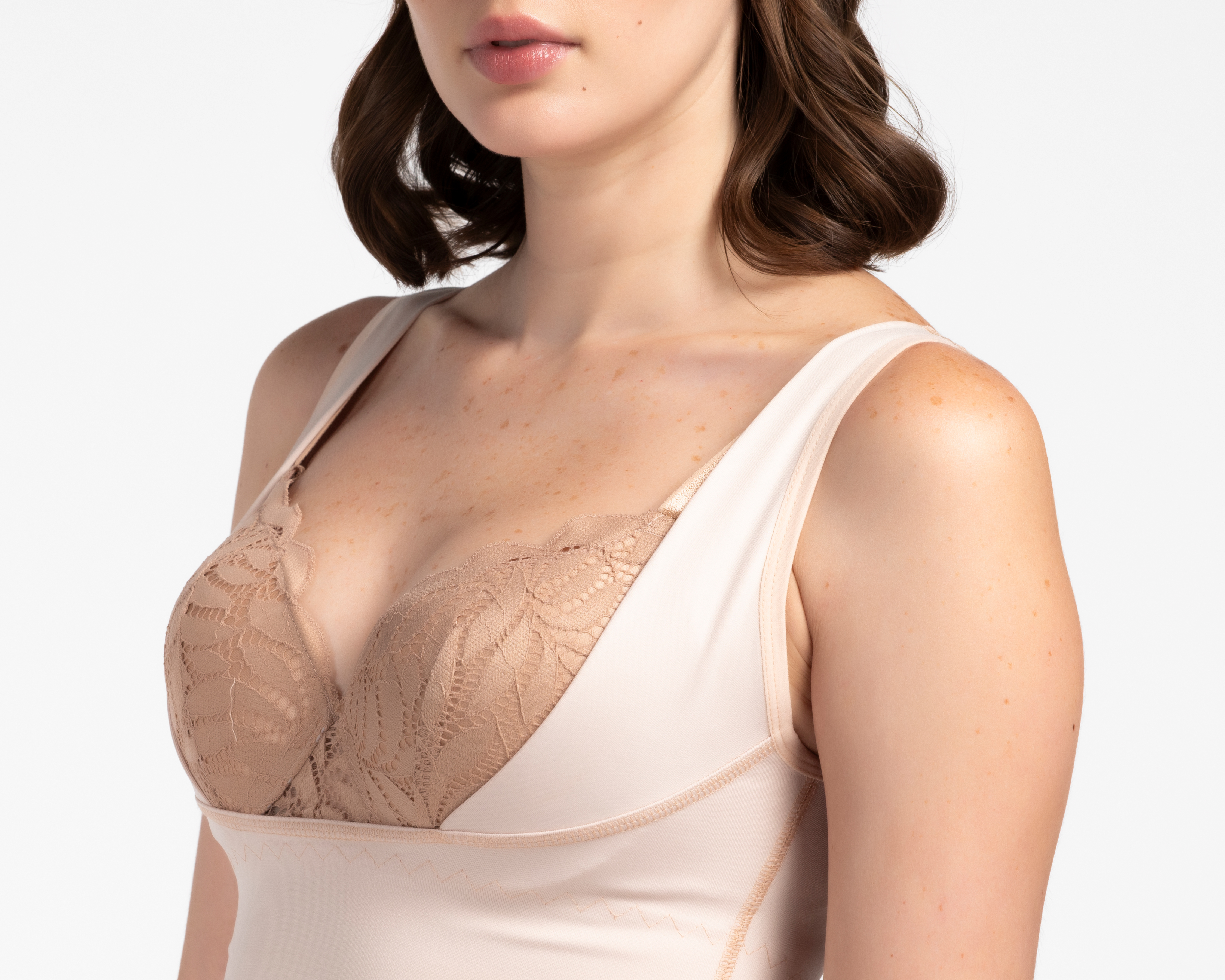 Foto 4 pulgar | Foto 3 | Camiseta con Control Shape & Care de Baja Comprensión para Mujer