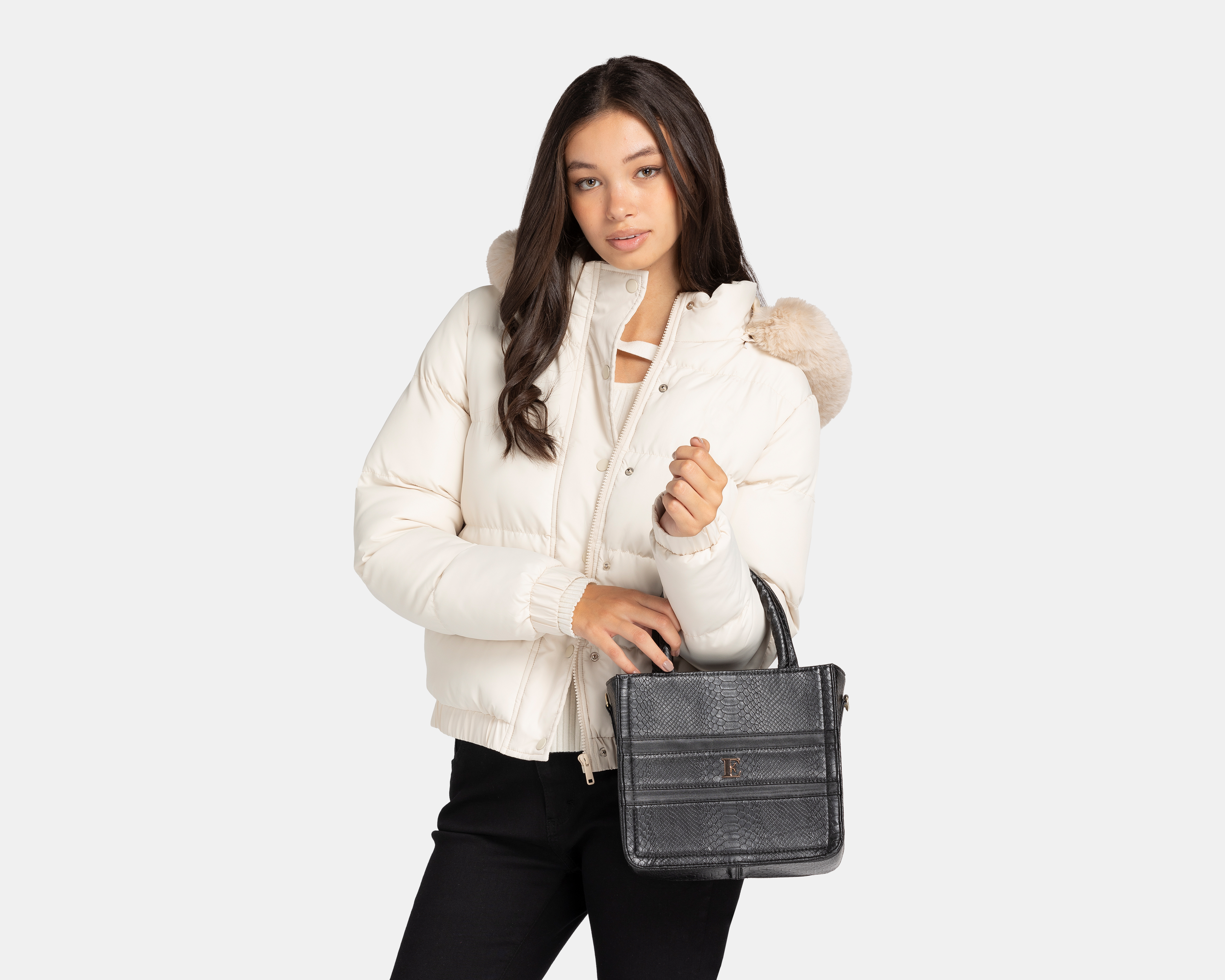 Foto 7 pulgar | Foto 6 | Bolsa de Mano Nueva Imagen