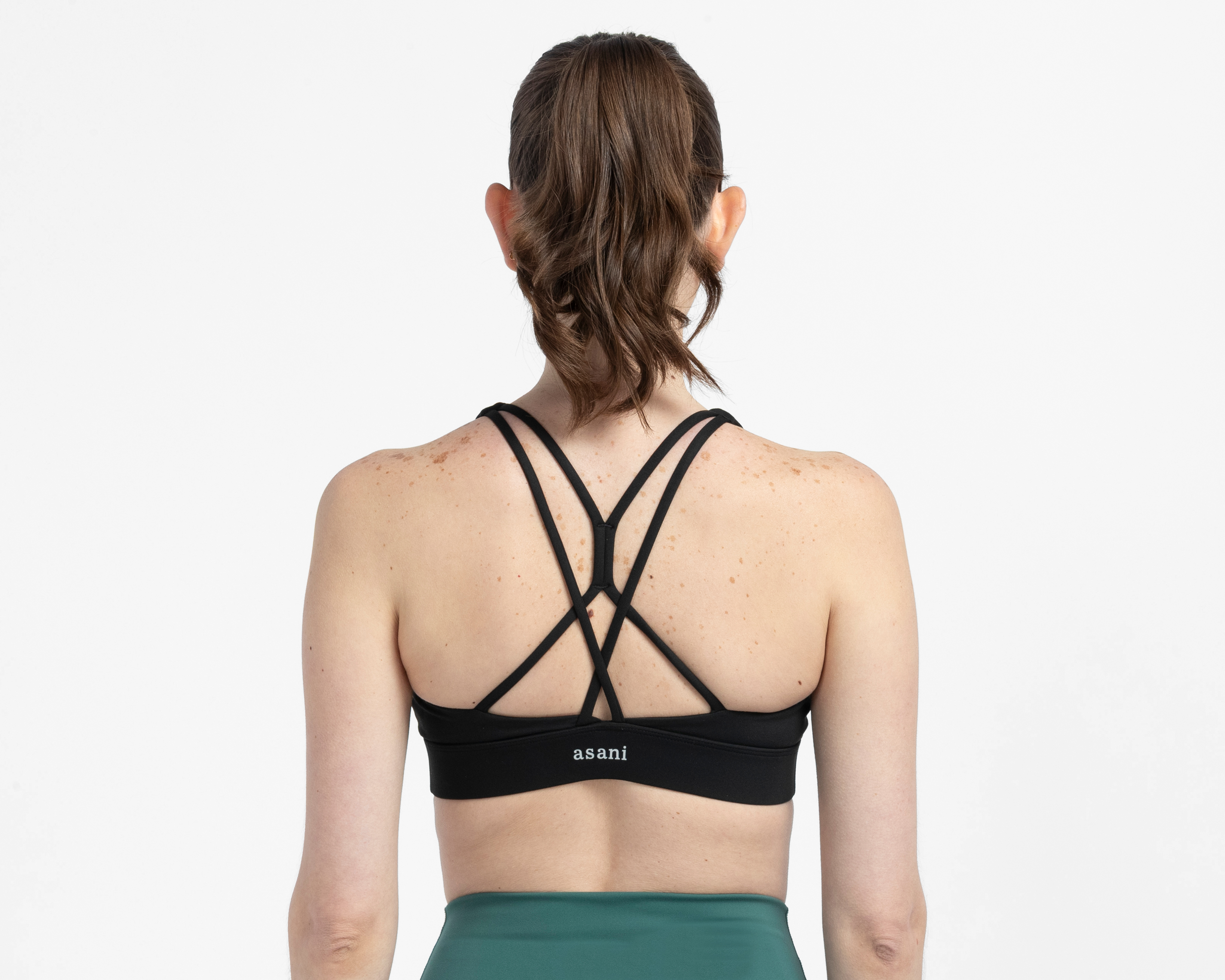 Foto 4 pulgar | Foto 3 | Top Deportivo Asani para Mujer