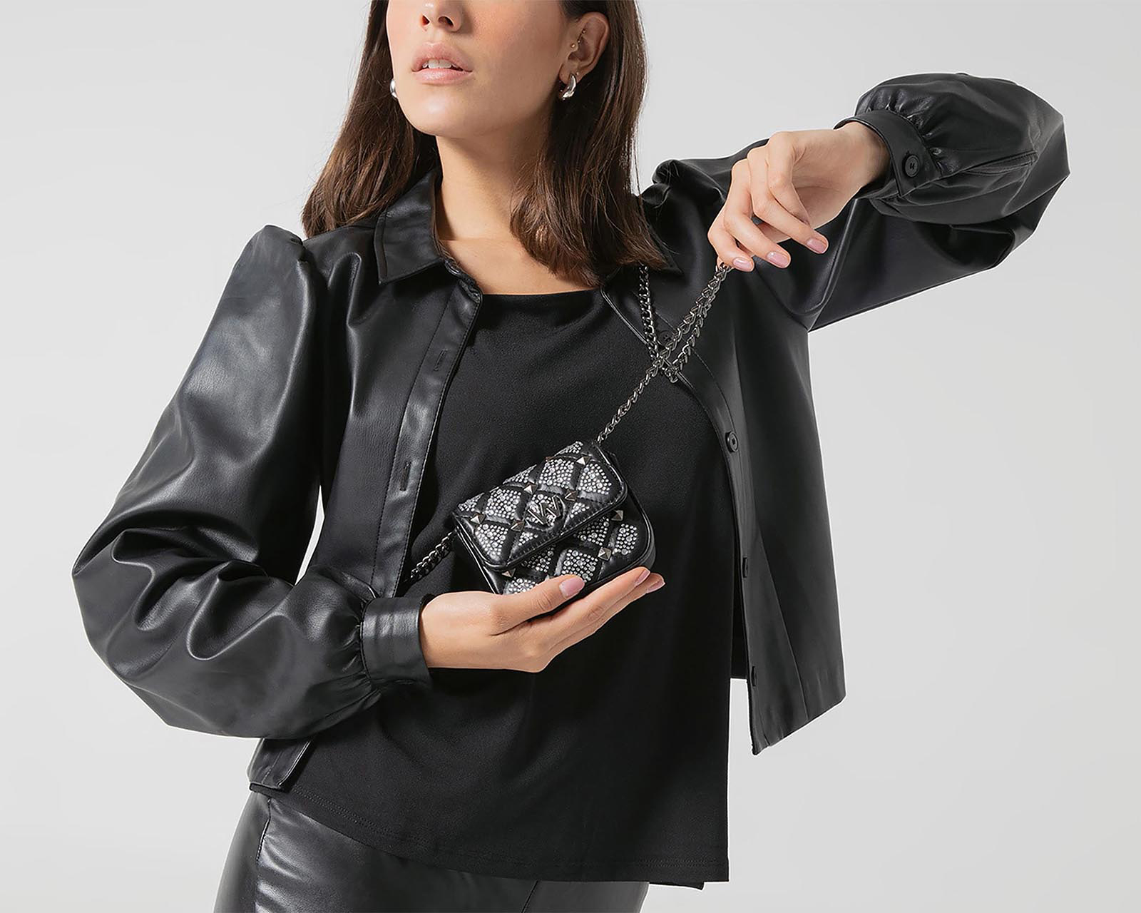 Foto 6 pulgar | Foto 5 | Bolsa Cruzada Westies ACMIGIWE