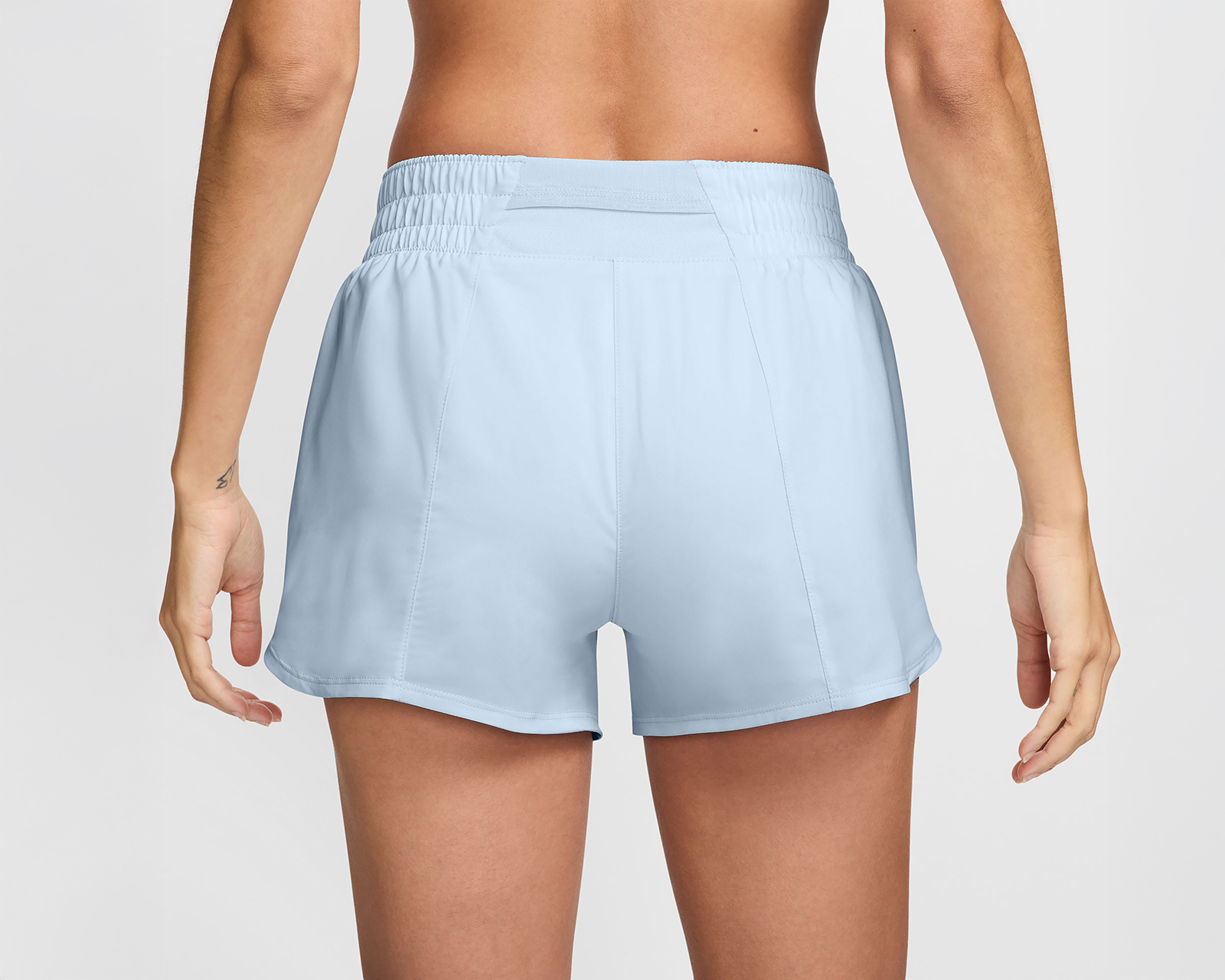 Foto 4 pulgar | Foto 3 | Short para Correr Nike One Dri-FIT para Mujer