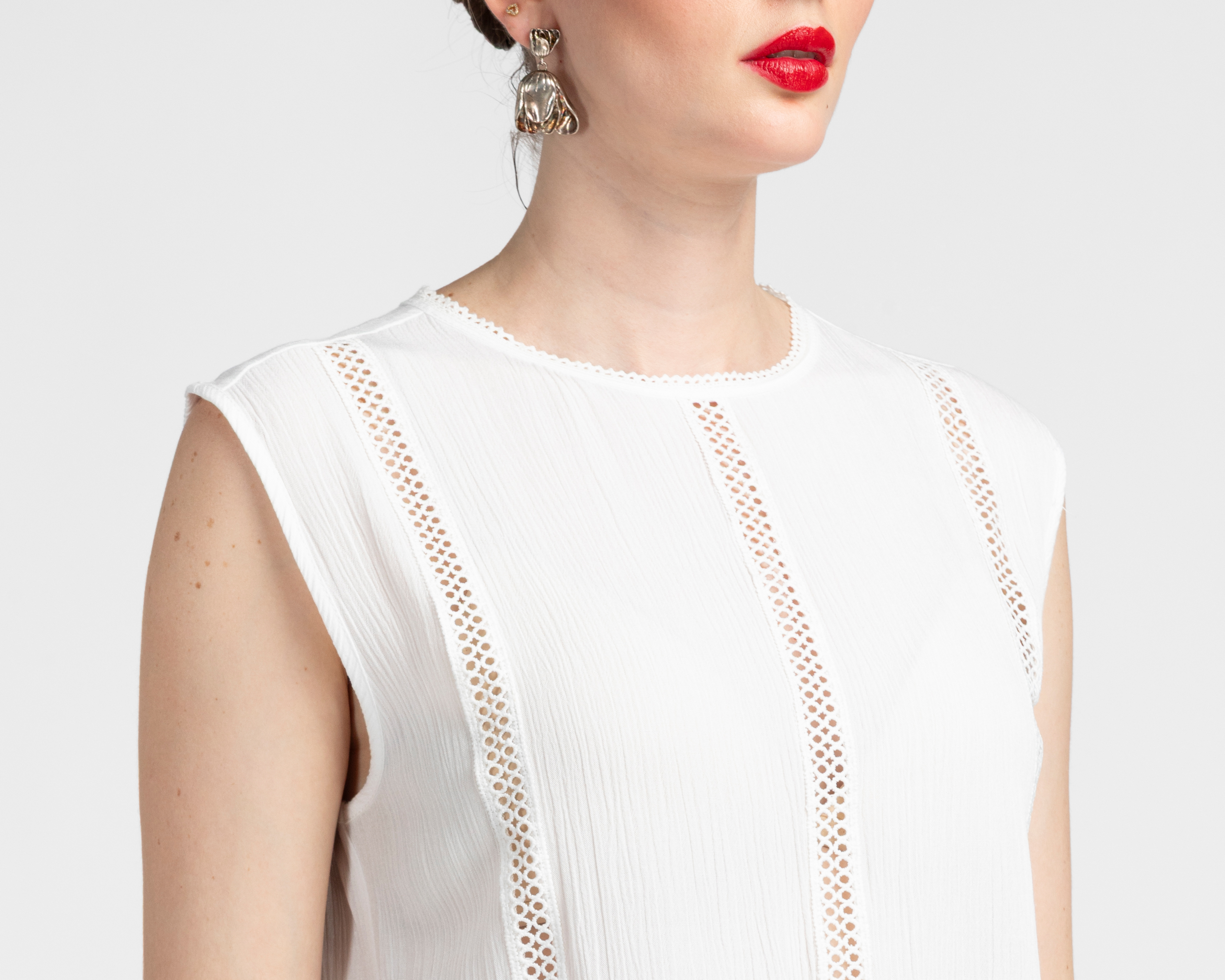 Foto 5 pulgar | Foto 4 | Blusa Blanca Sahara para Mujer