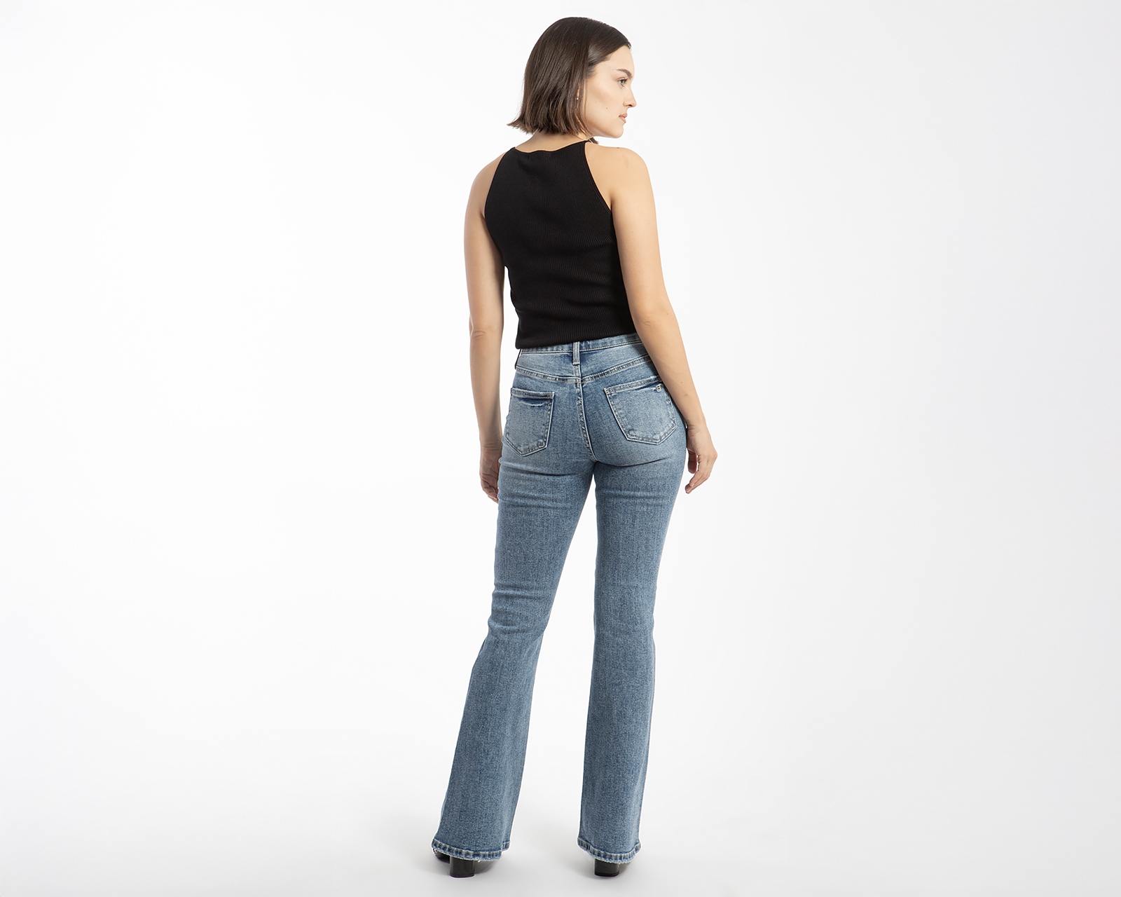 Foto 3 pulgar | Foto 2 | Jeans Flare Balam para Mujer