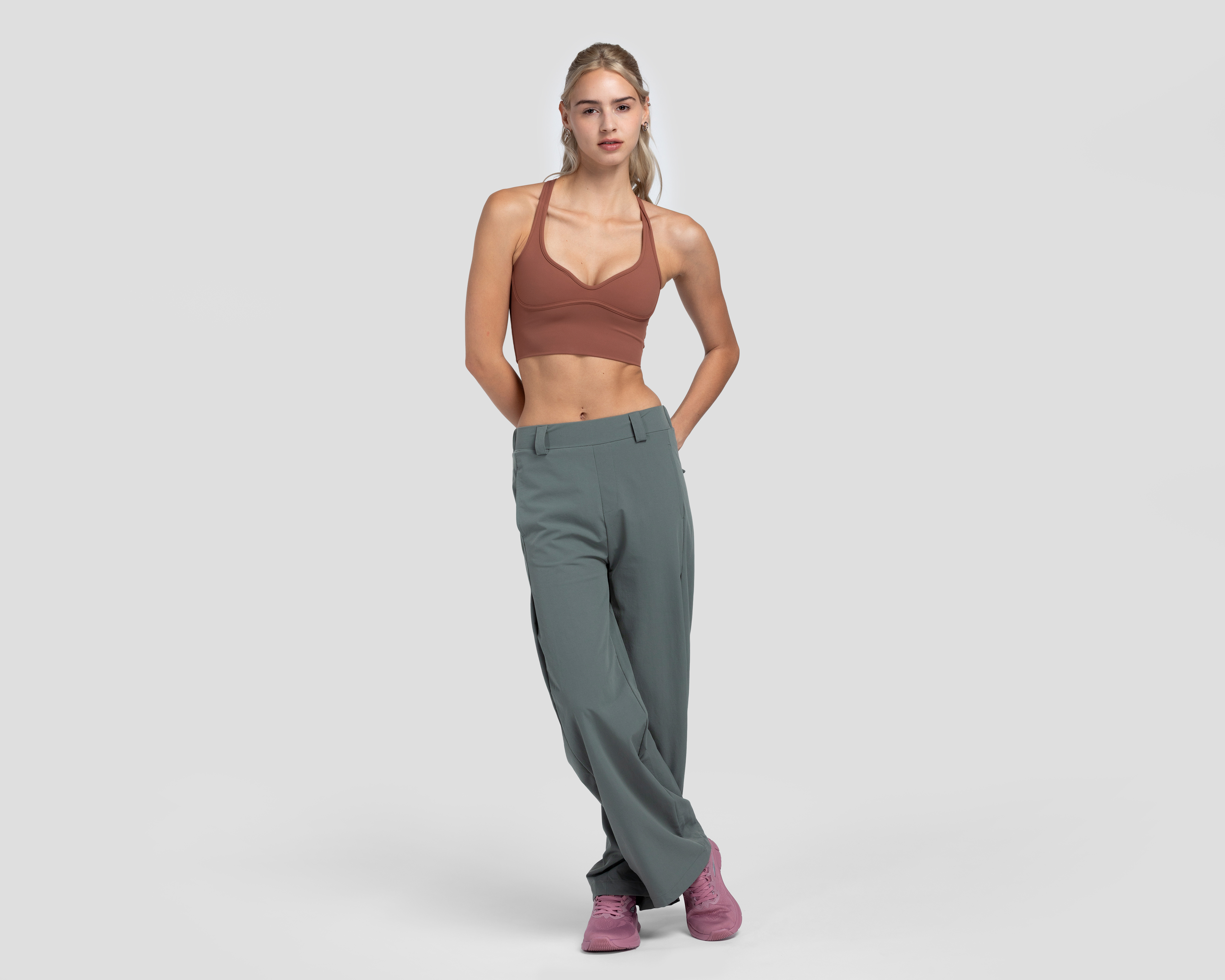 Foto 2 pulgar | Foto 1 | Top de Entrenamiento Sportline para Mujer