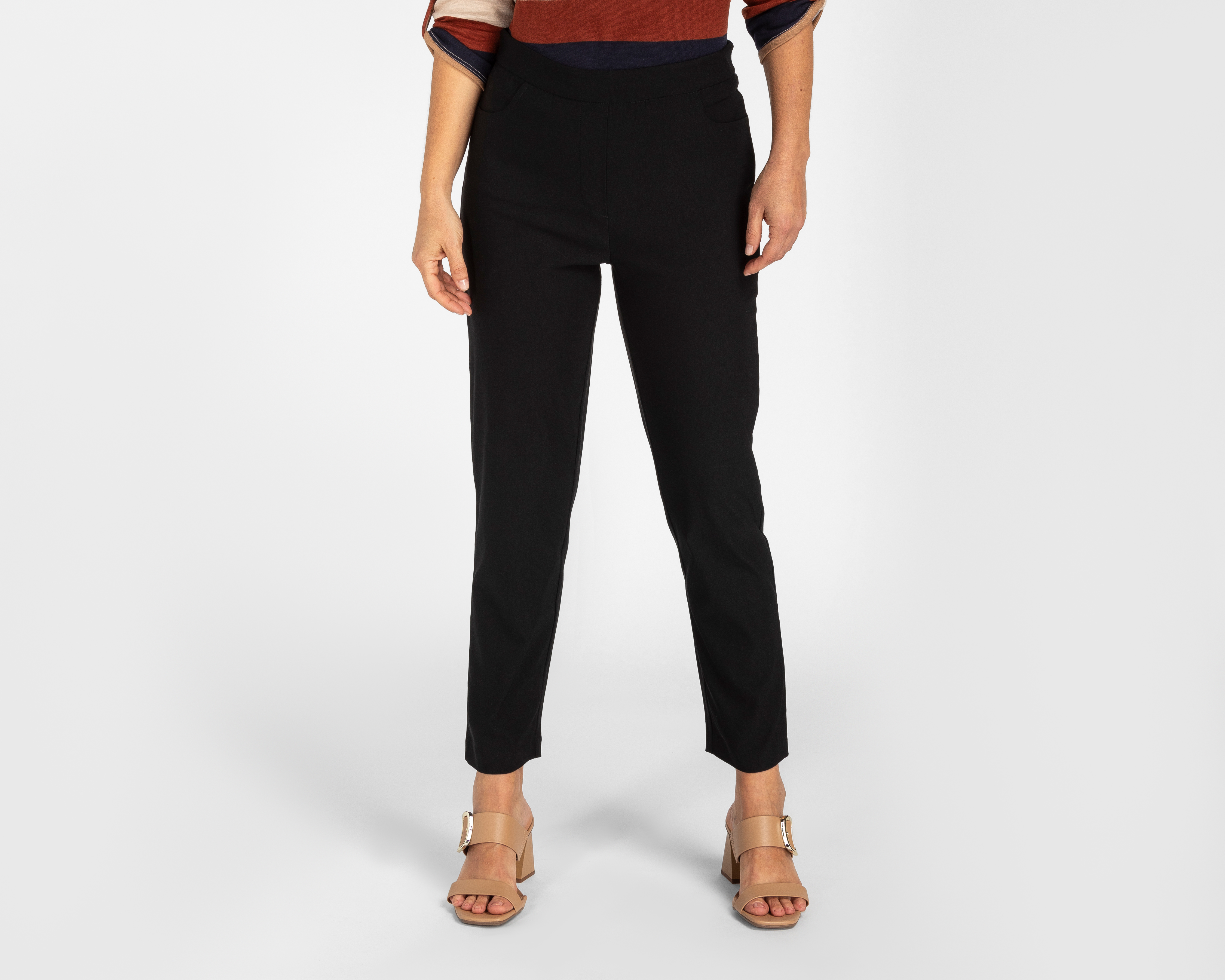 Foto 2 pulgar | Foto 1 | Pantalón de Vestir Lady Sun Negro para Mujer