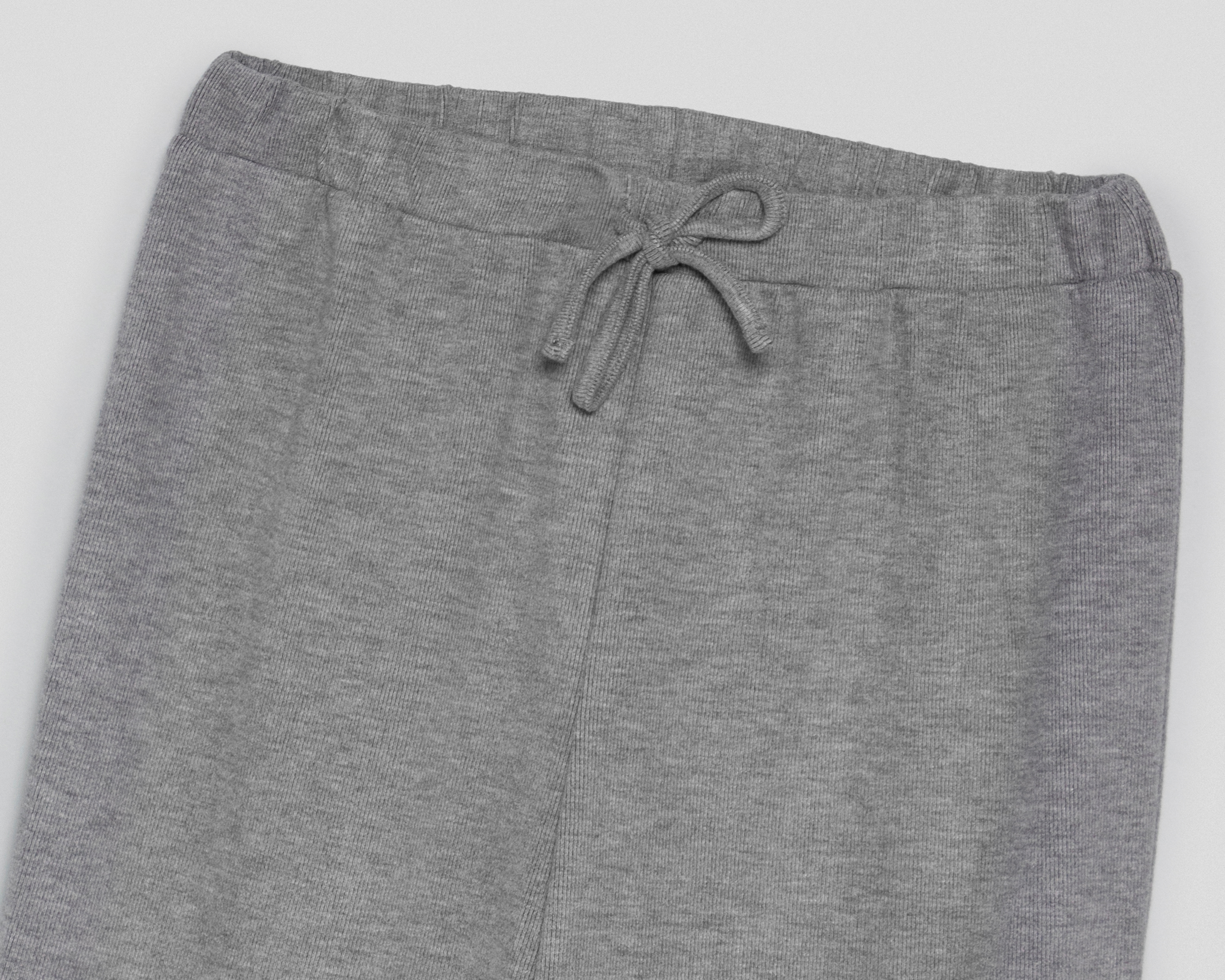 Foto 5 pulgar | Foto 4 | Pants y Playera 18 Forever para Mujer