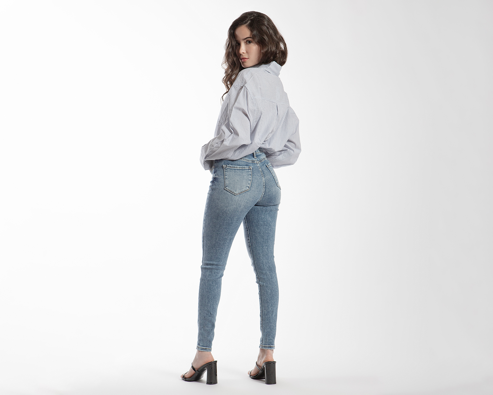 Foto 3 pulgar | Foto 2 | Jeans High Rise Skinny Balam para Mujer