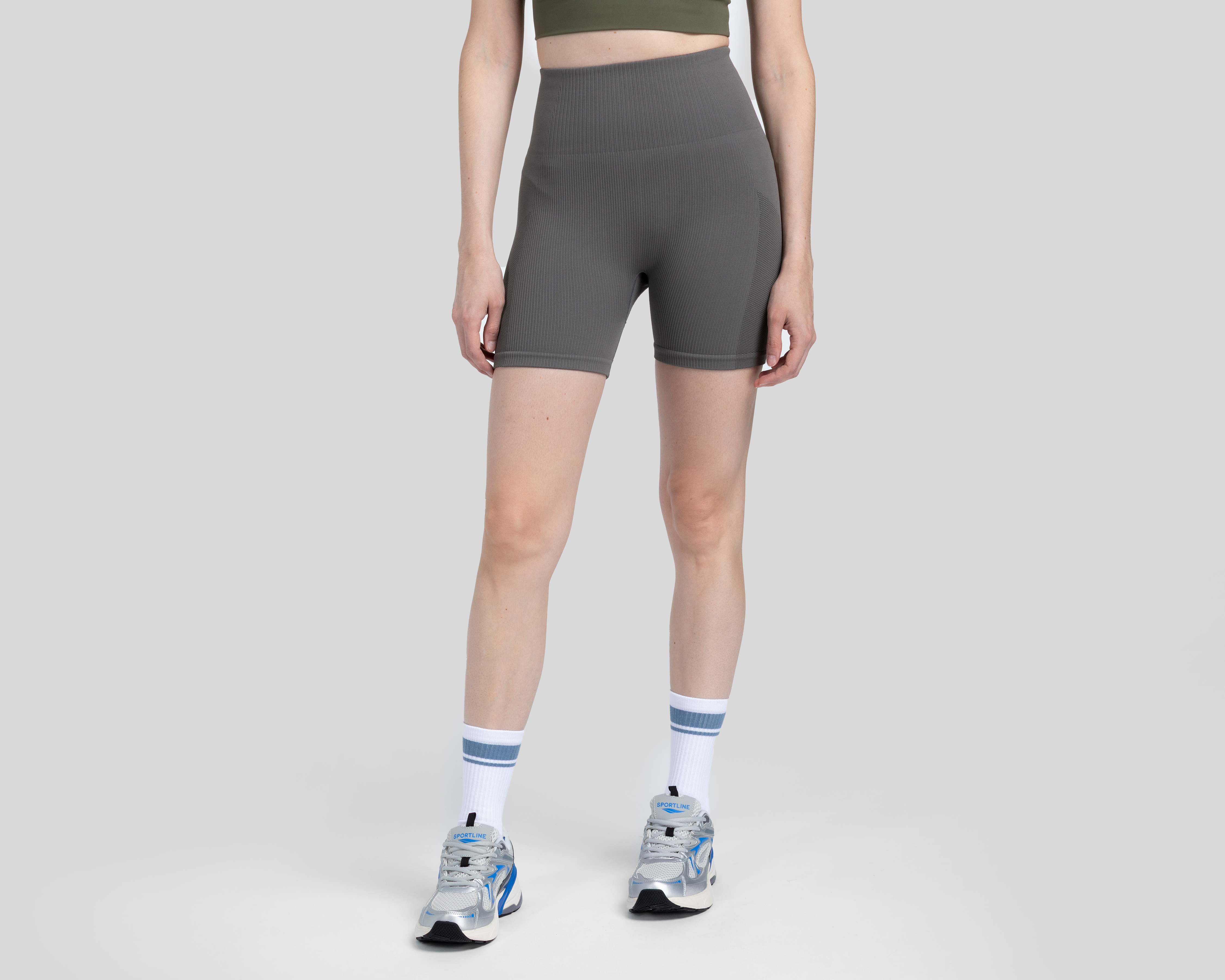 Foto 3 pulgar | Foto 2 | Short Deportivo Sportline para Mujer