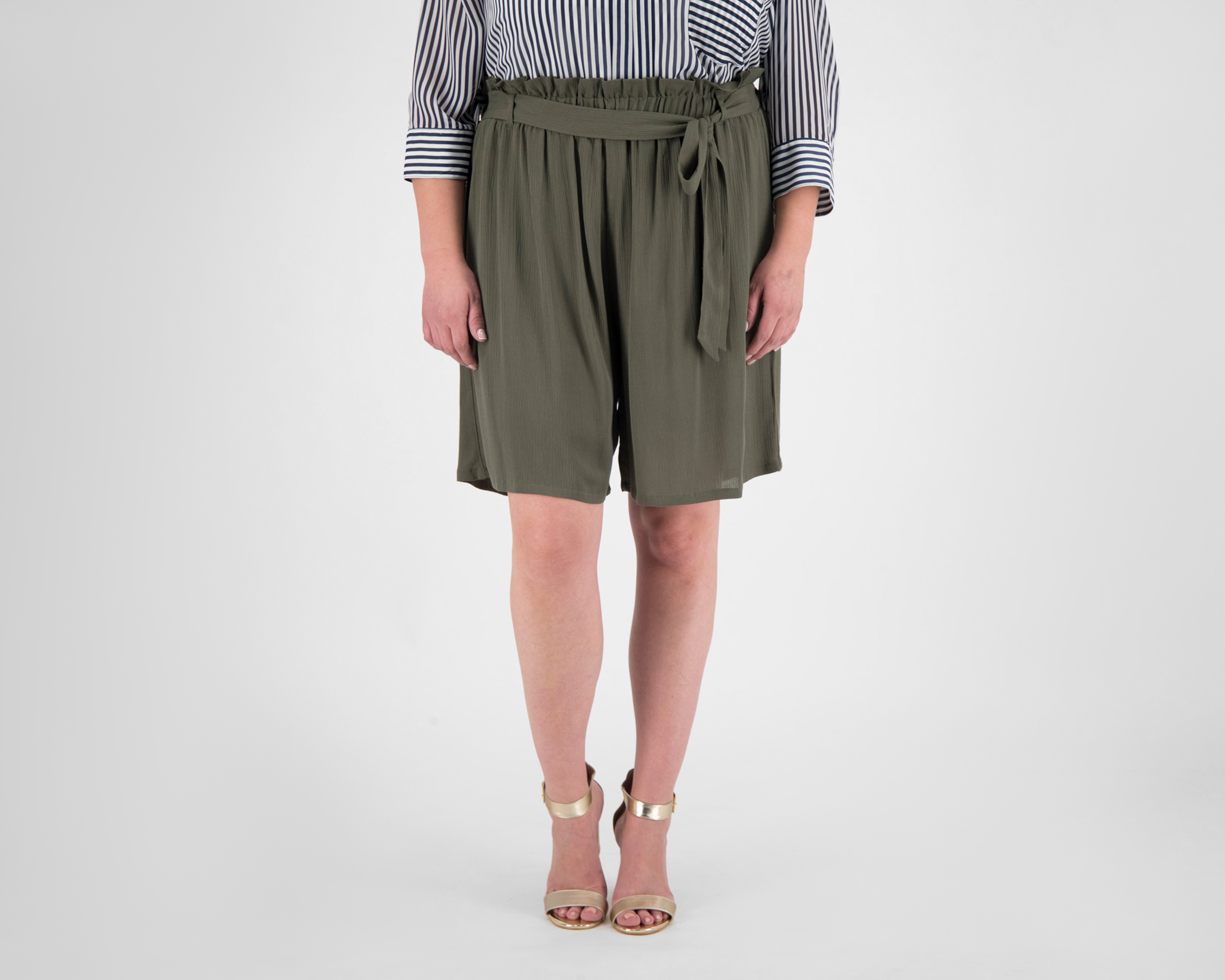 Short Lady Sun con Nudo