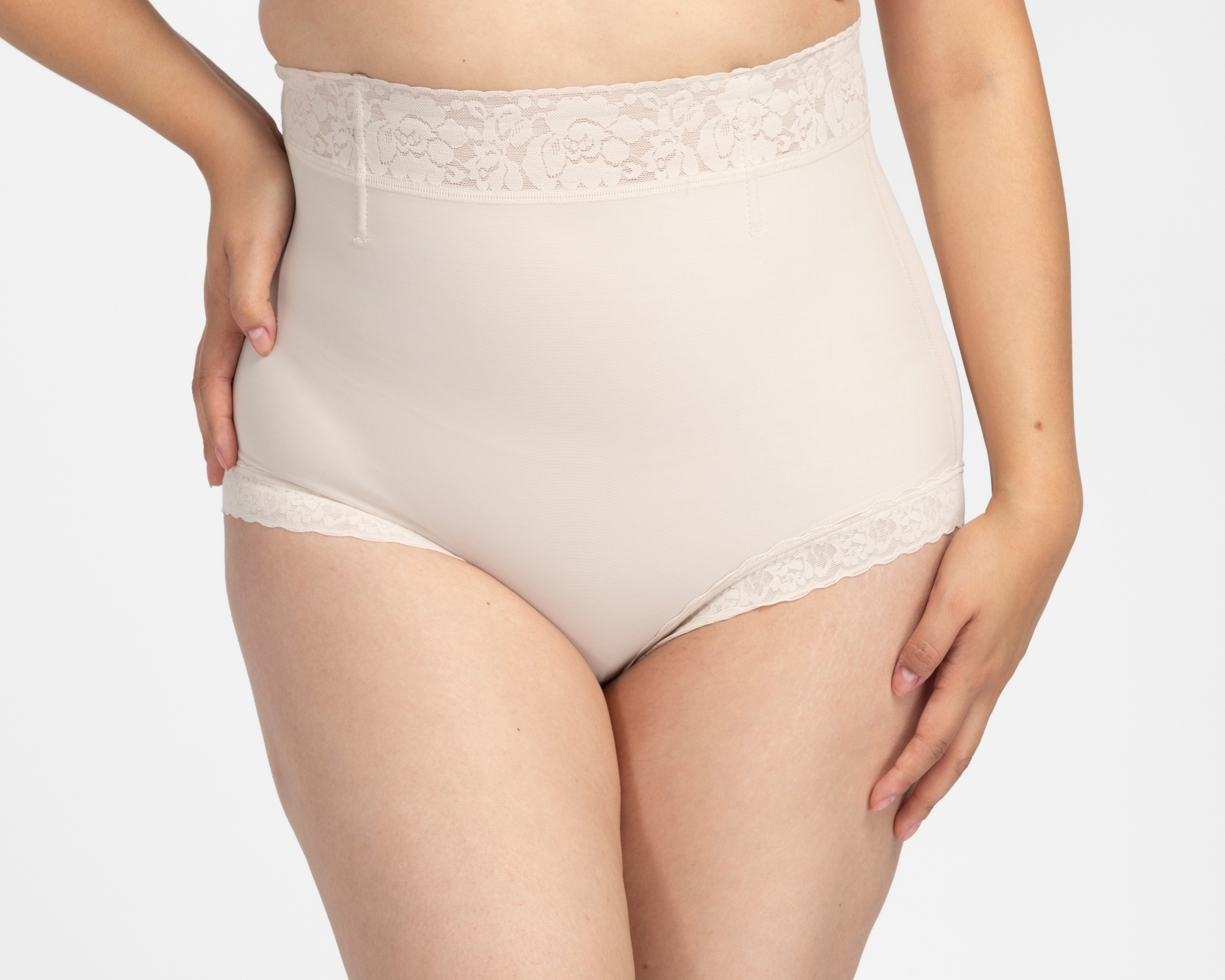 Foto 1 | Foto 1 | Pantaleta Control con Encaje Annette Baja Compresión para Mujer