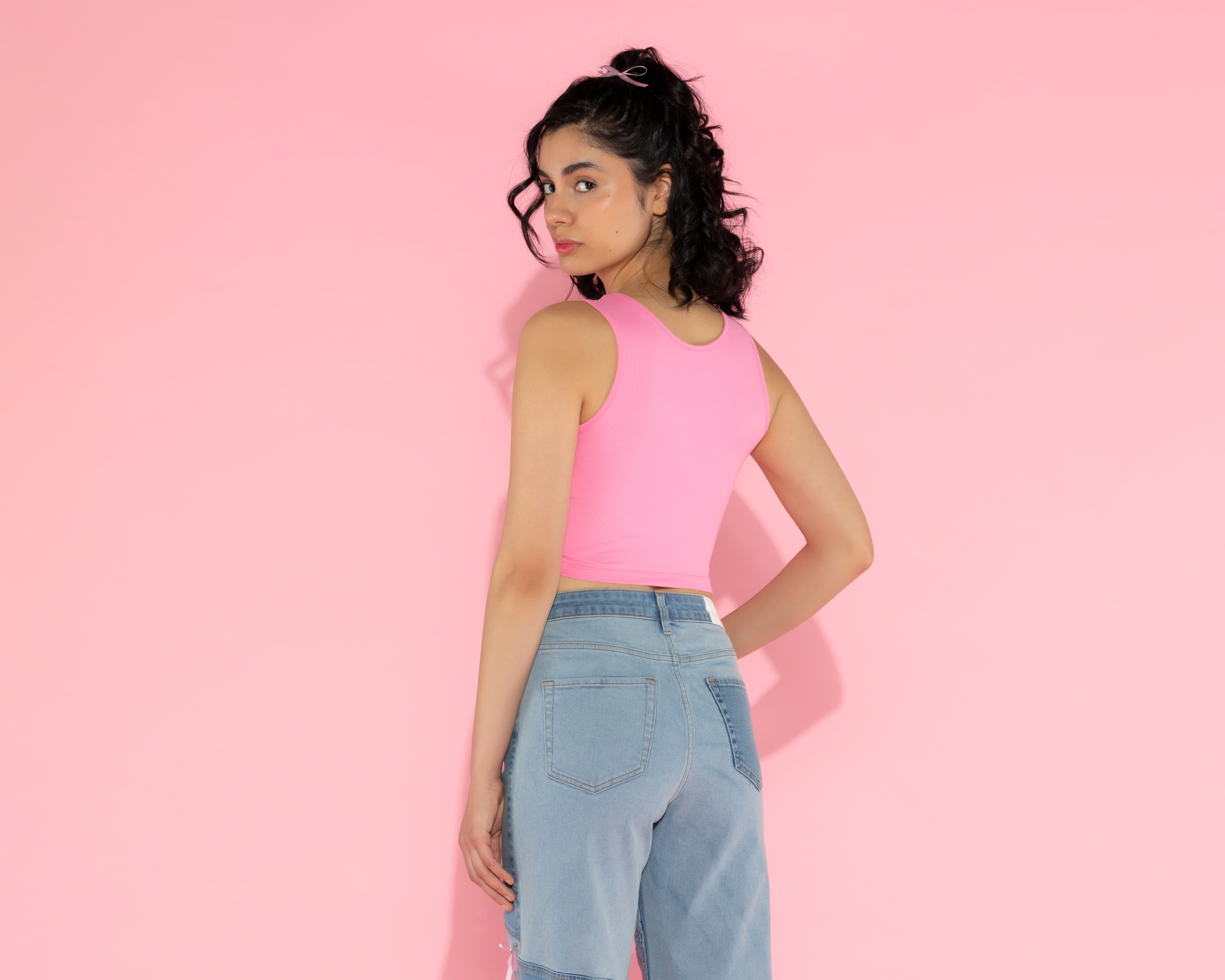 Foto 4 pulgar | Foto 3 | Blusa Thinner sin Mangas con Perlas