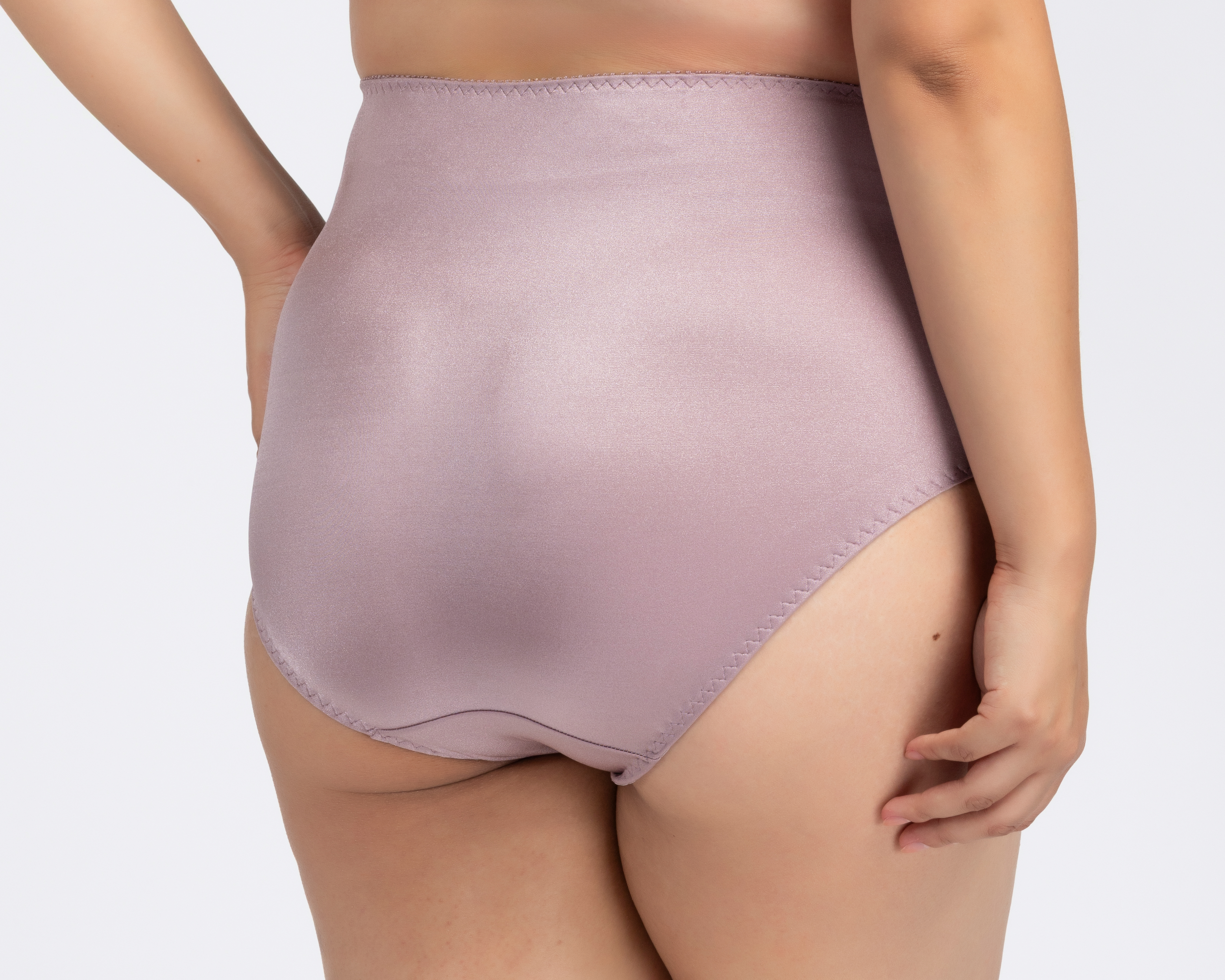 Foto 3 pulgar | Foto 2 | Pantaleta Ilusión para Mujer