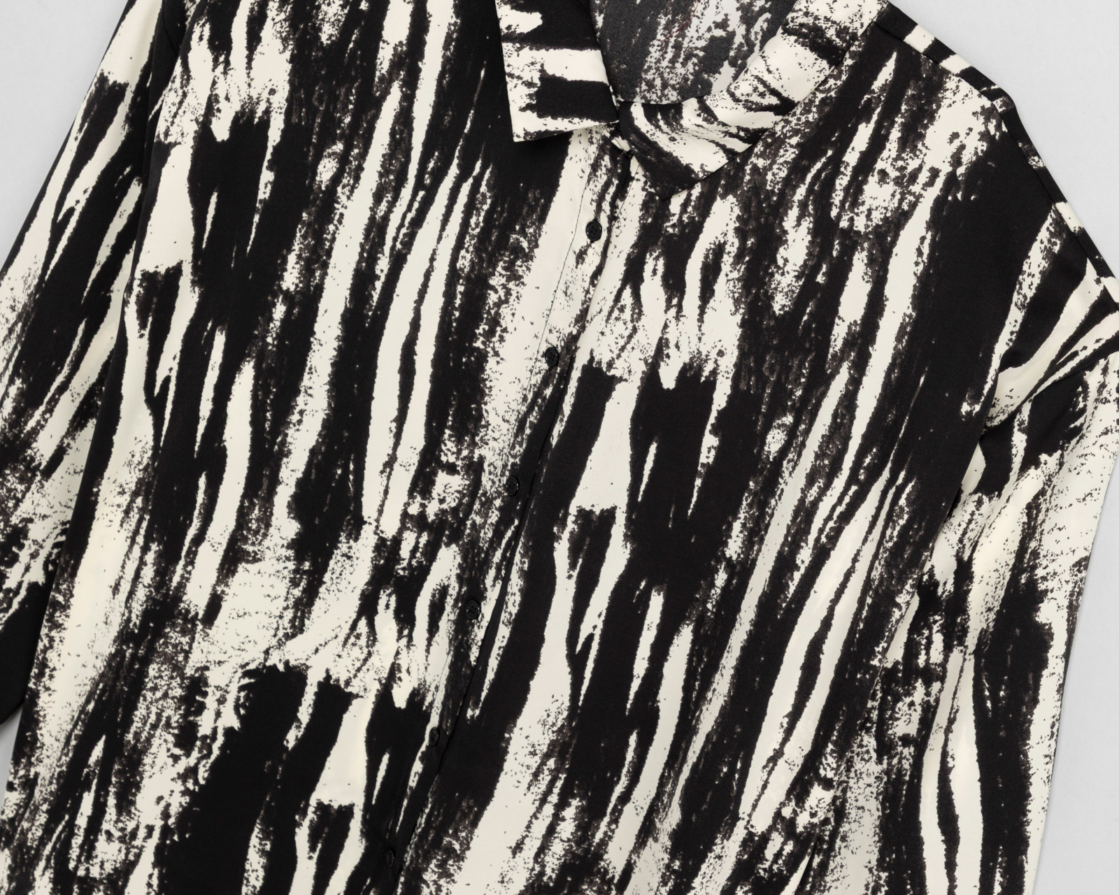 Foto 4 pulgar | Foto 3 | Blusa Sahara Manga Larga para Mujer