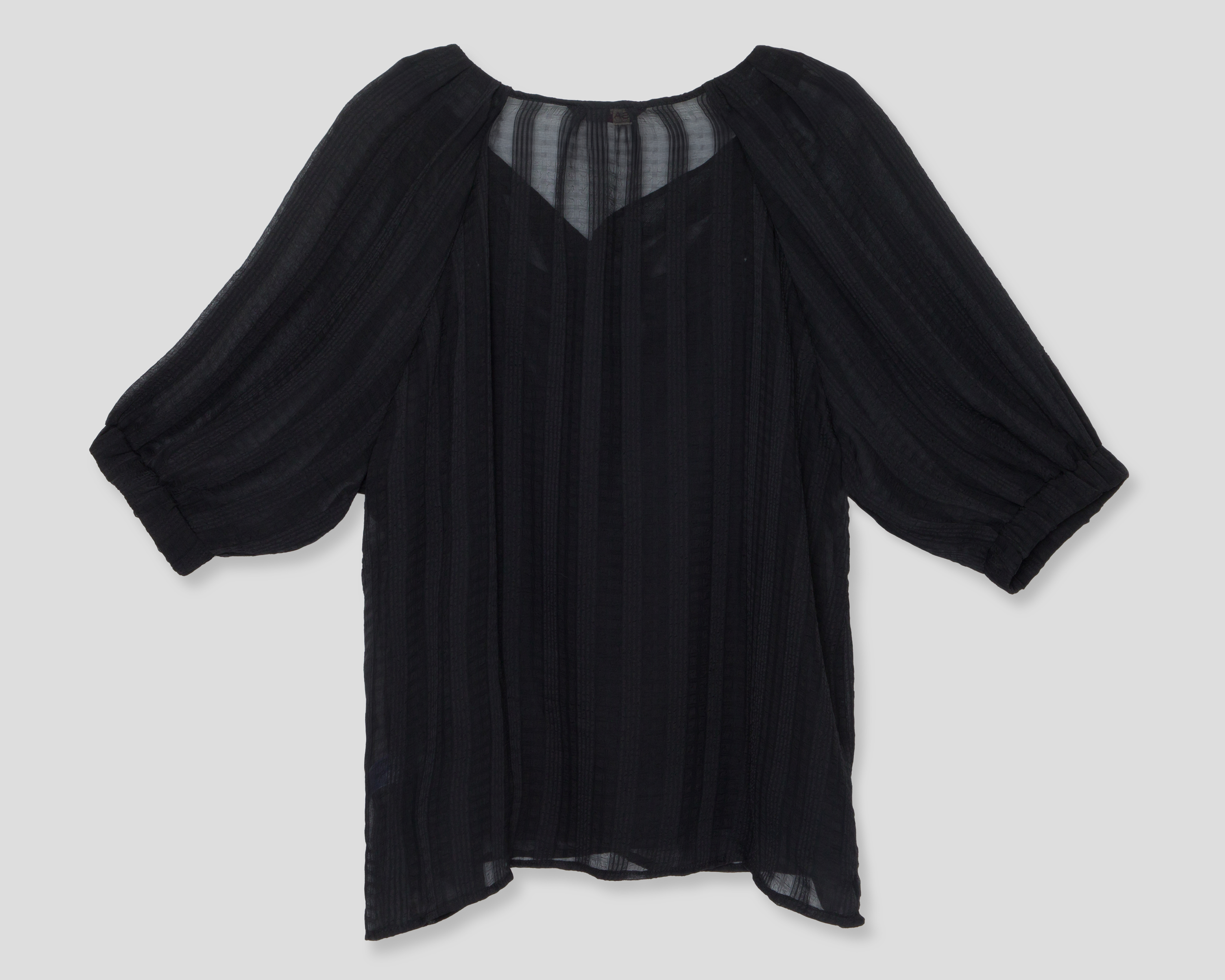 Foto 3 pulgar | Foto 2 | Blusa Sahara Negra para Mujer