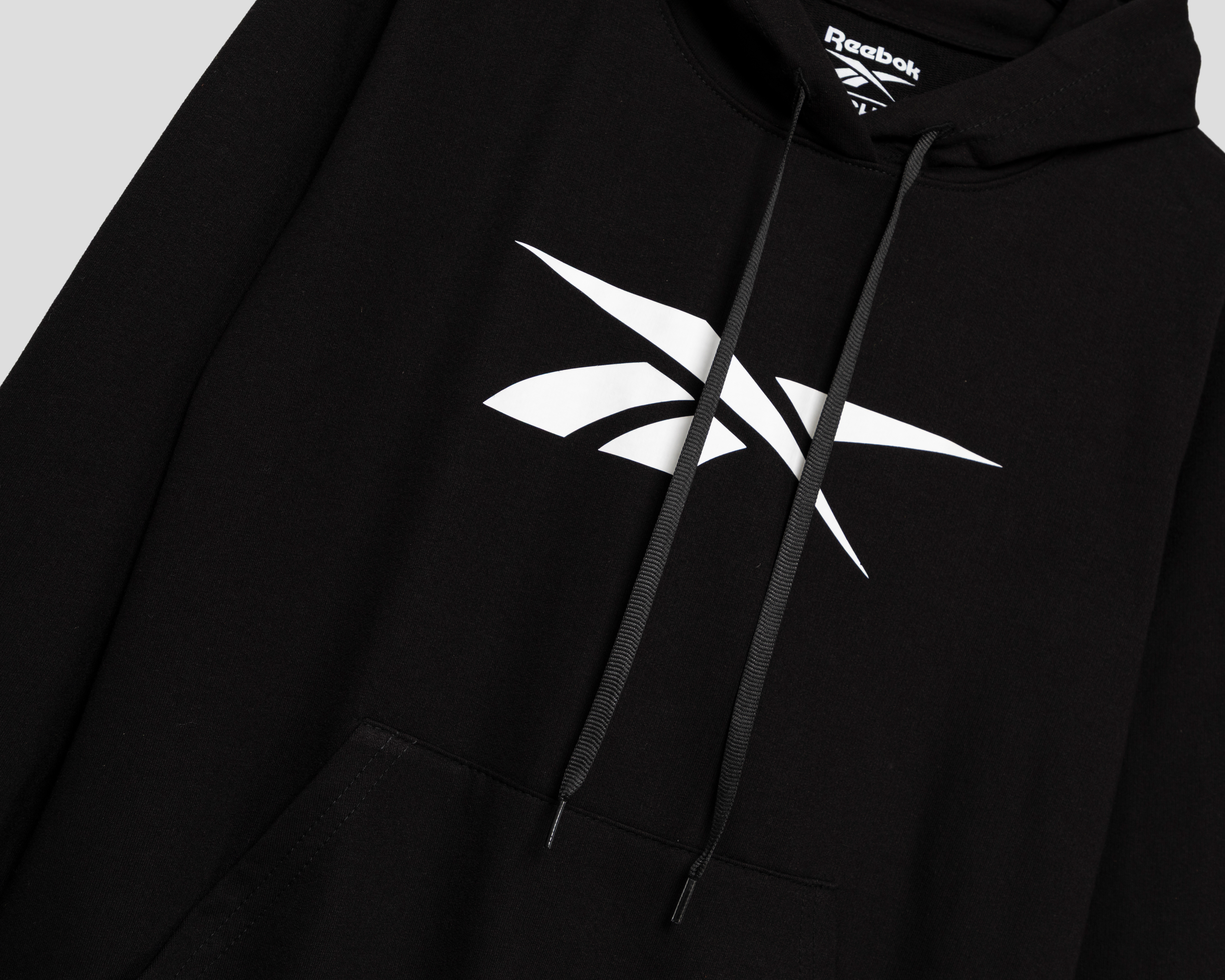 Foto 4 pulgar | Foto 3 | Sudadera con Capucha Reebok para Mujer