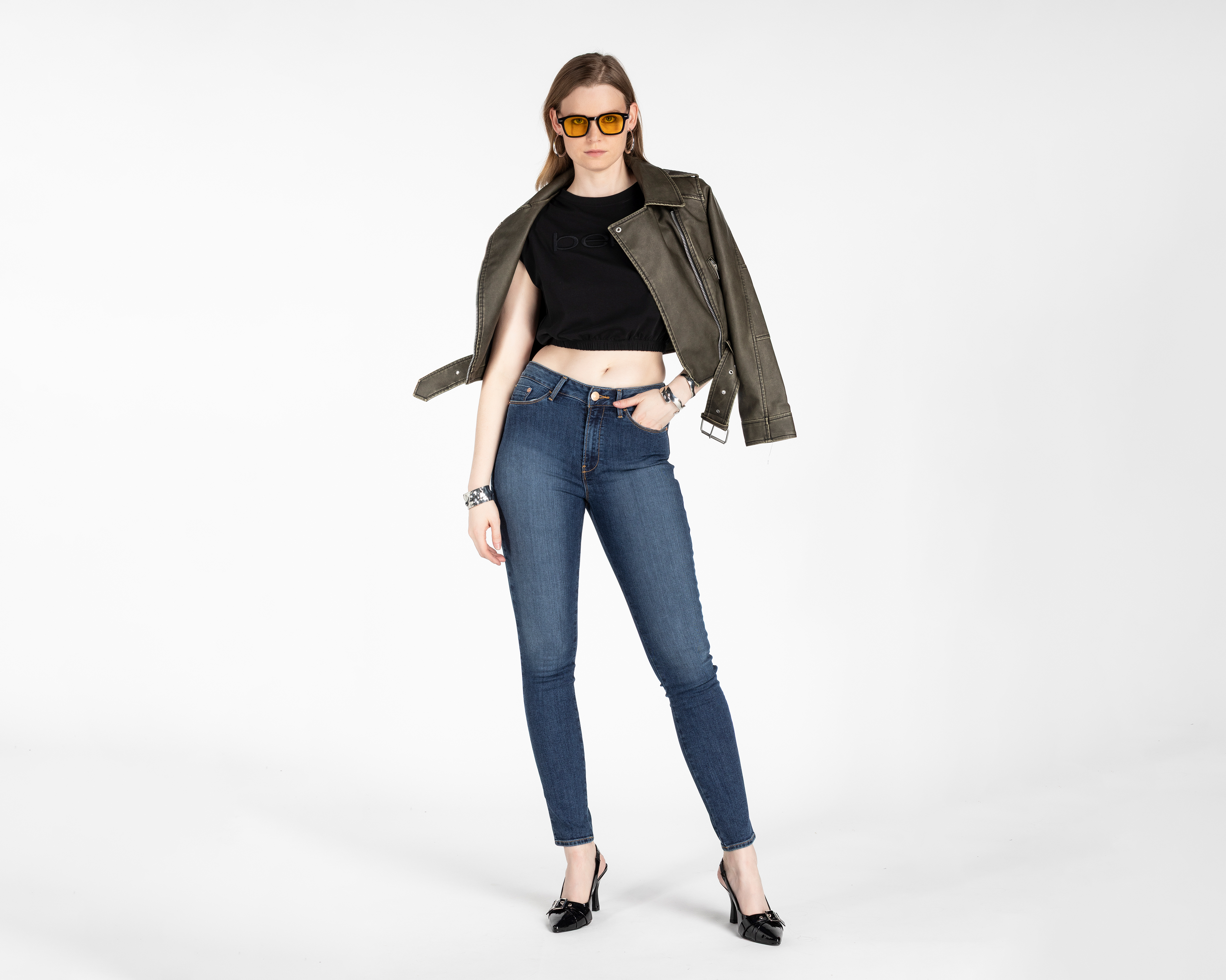 Foto 3 pulgar | Foto 2 | Jeans Skinny Oggi Lucy Vintage para Mujer