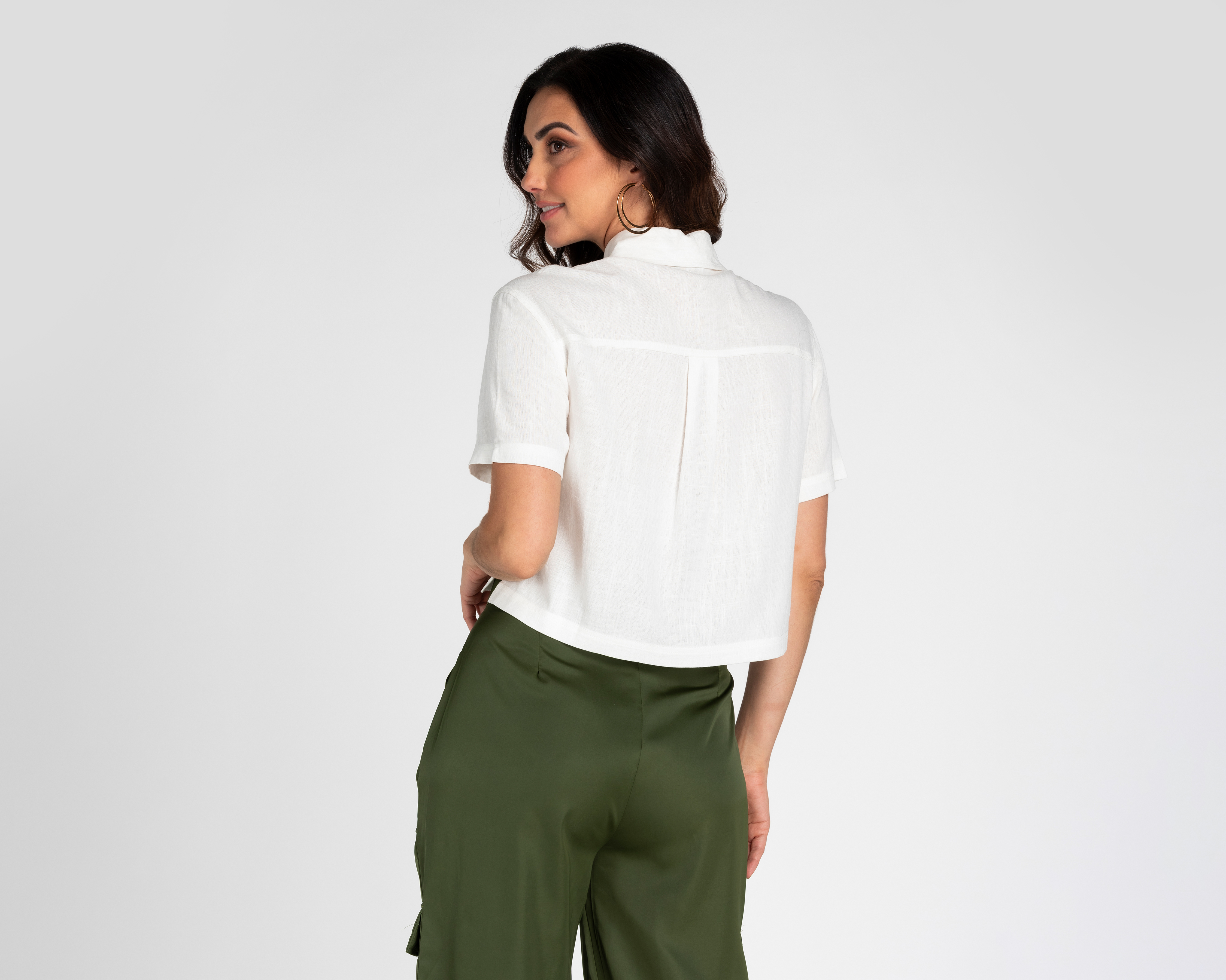 Foto 4 pulgar | Foto 3 | Blusa Jennifer Lopez Manga Corta para Mujer