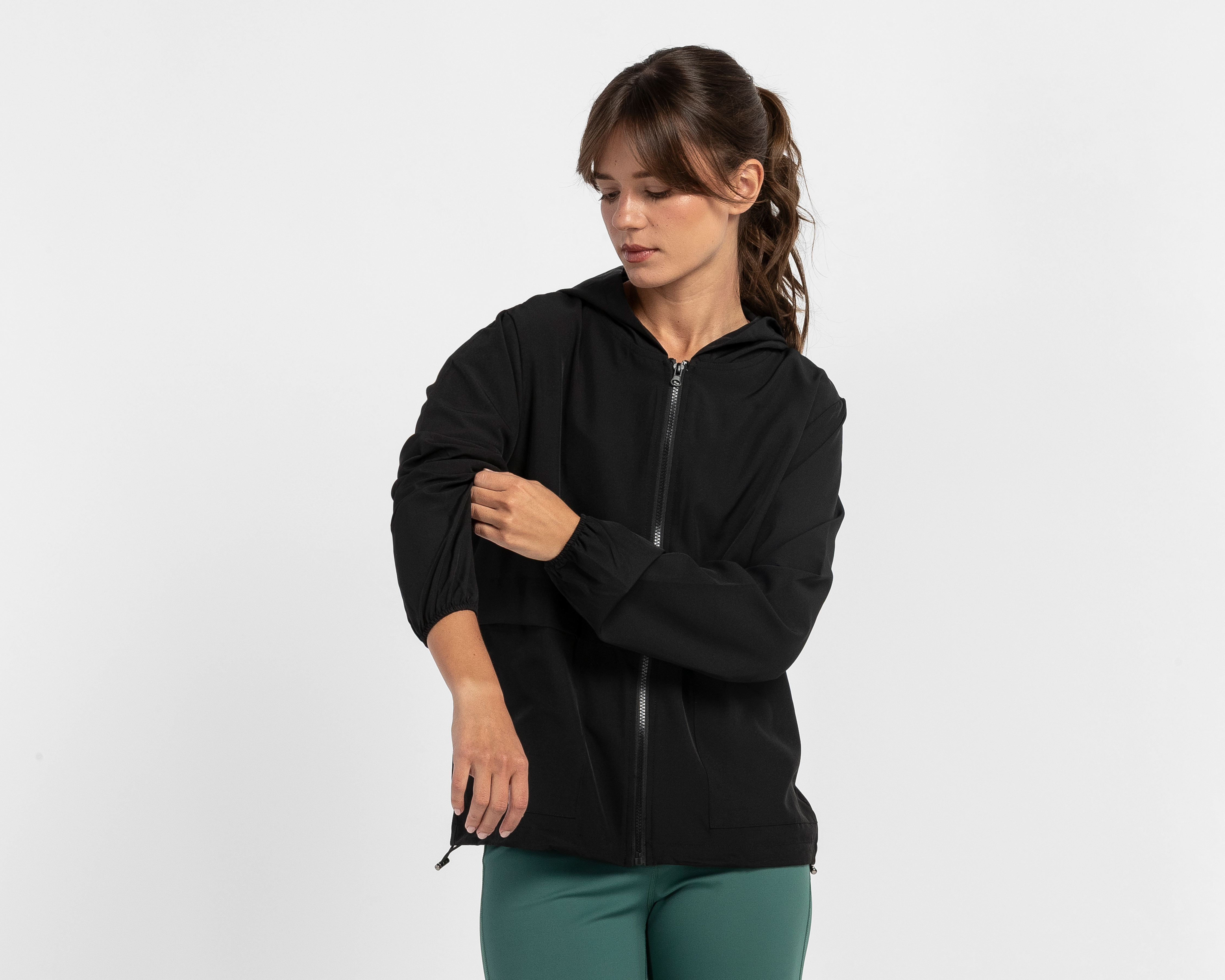 Chamarra con Capucha Asani para Mujer