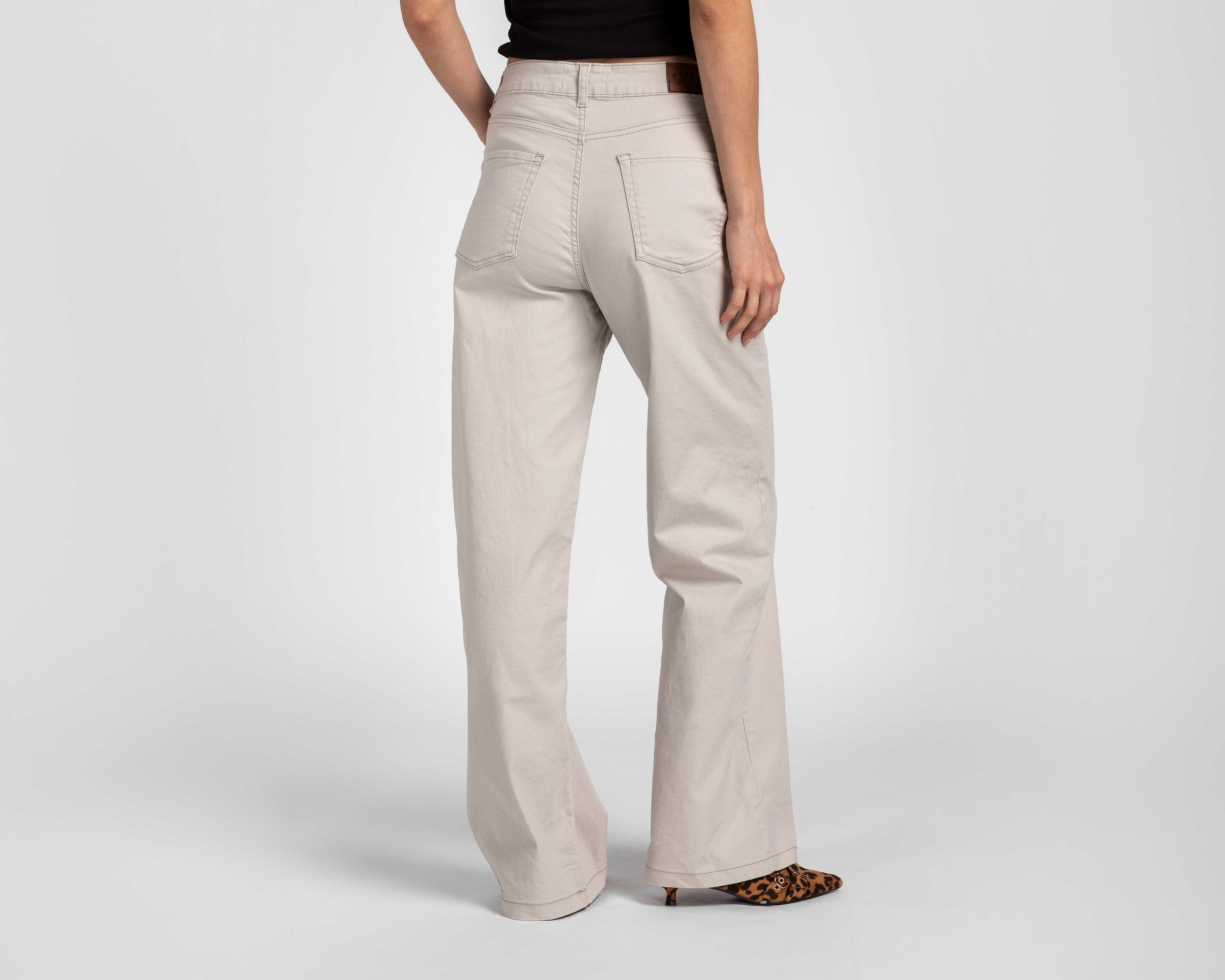 Foto 4 pulgar | Foto 3 | Jeans Wide Leg Refill para Mujer