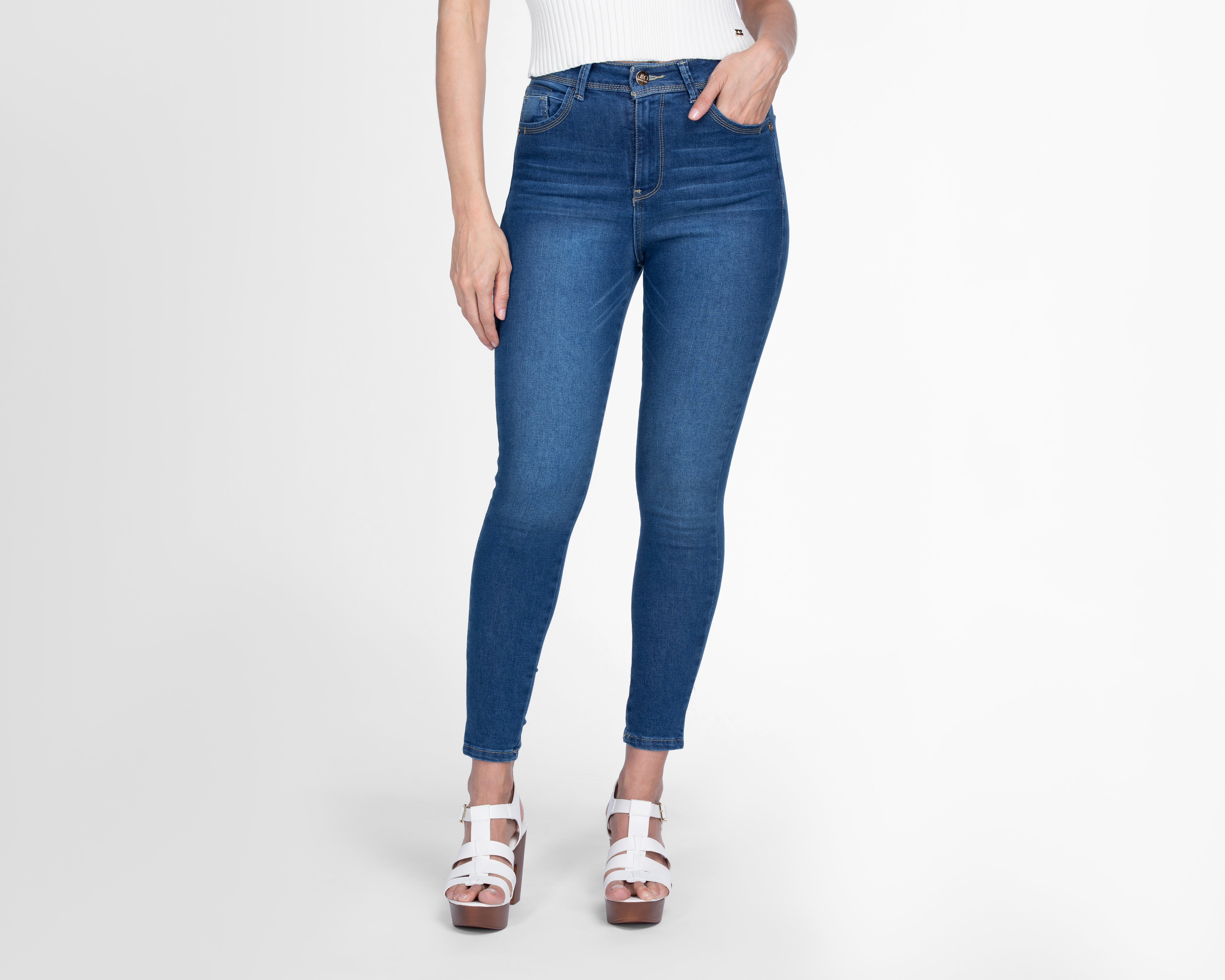 Foto 2 pulgar | Foto 1 | Jeans Skinny Jennifer Lopez para Mujer