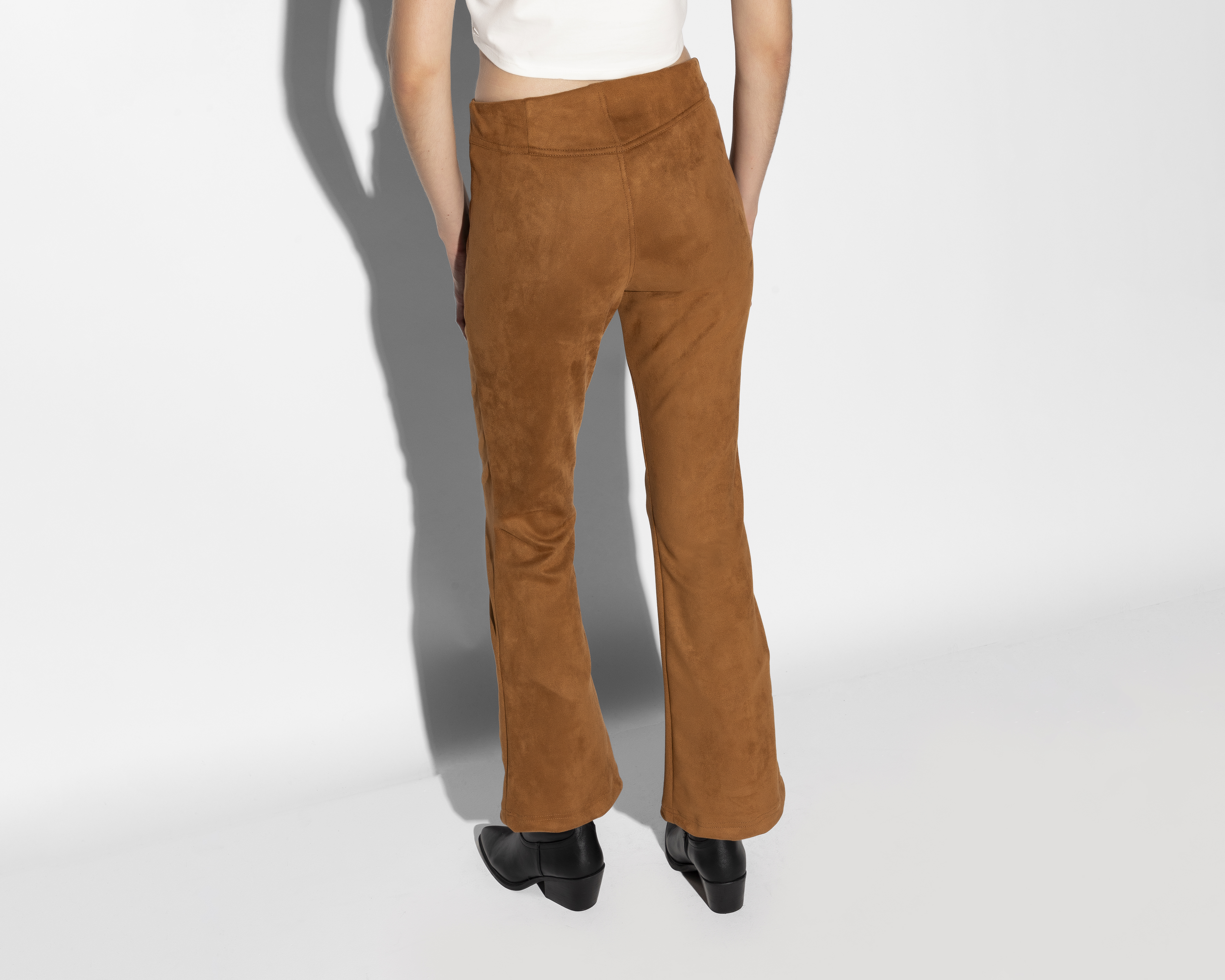 Foto 4 pulgar | Foto 3 | Leggings Camel Strona para Mujer