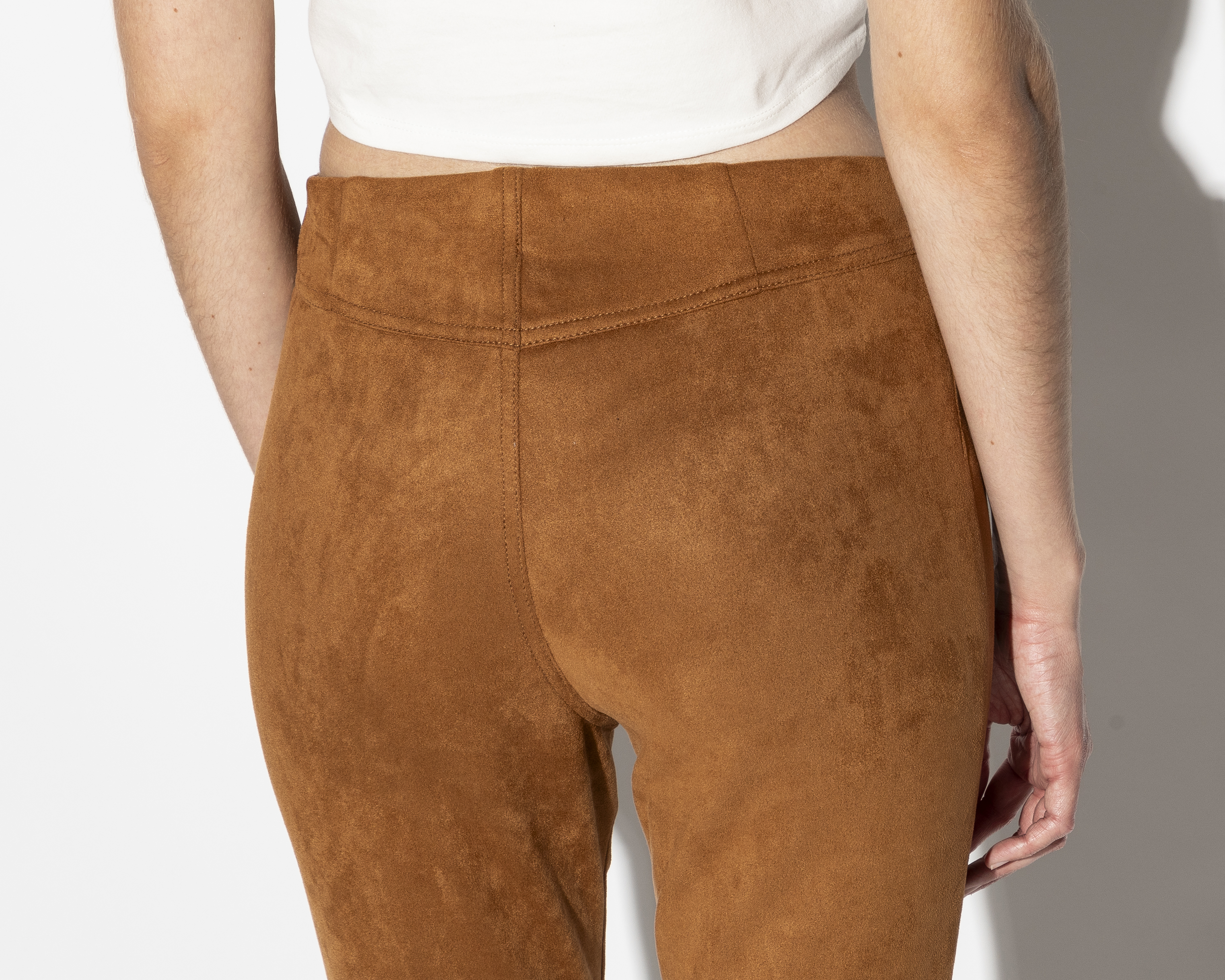 Foto 6 pulgar | Foto 5 | Leggings Camel Strona para Mujer