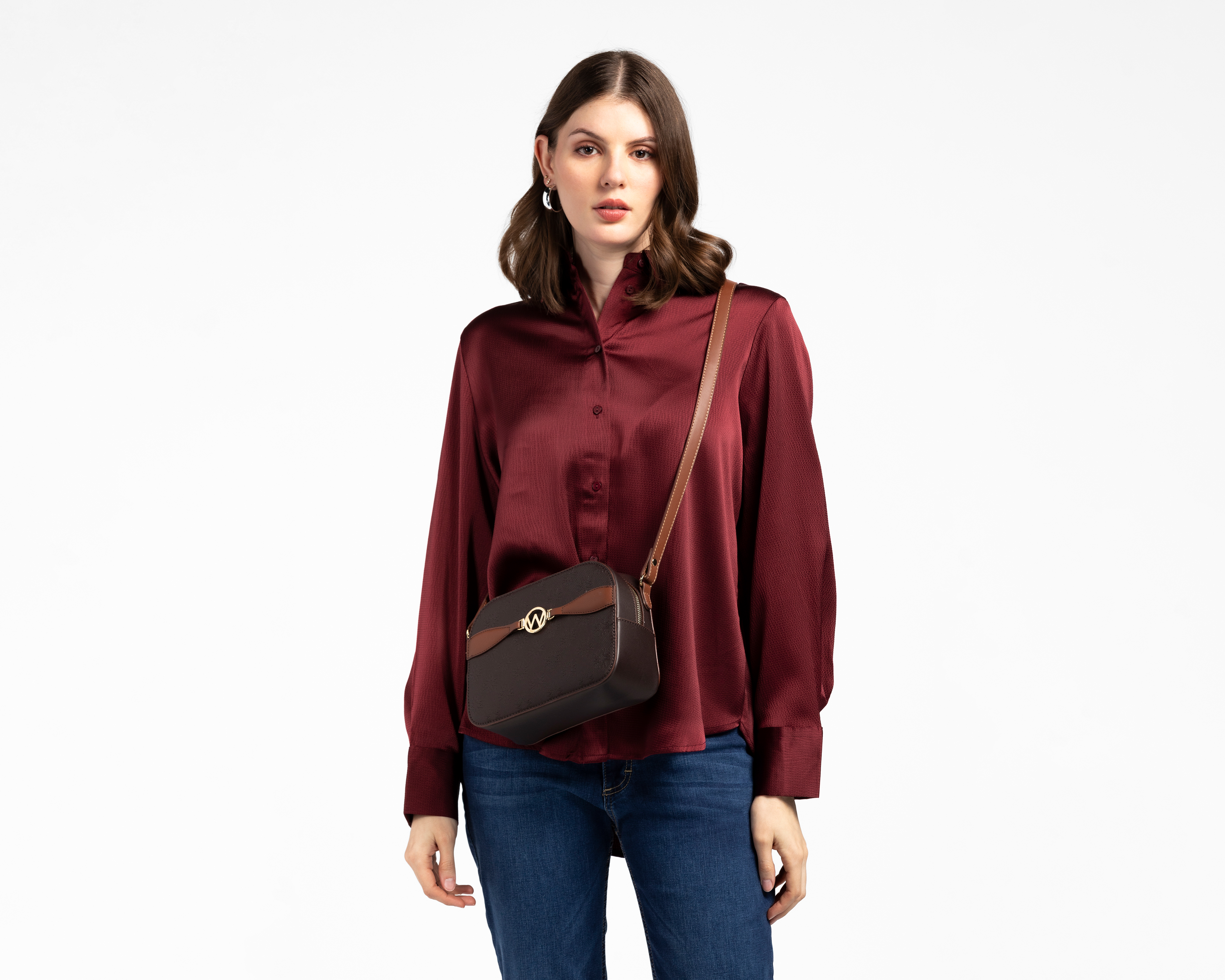 Foto 5 pulgar | Foto 4 | Bolsa Cruzada Westies Leexa