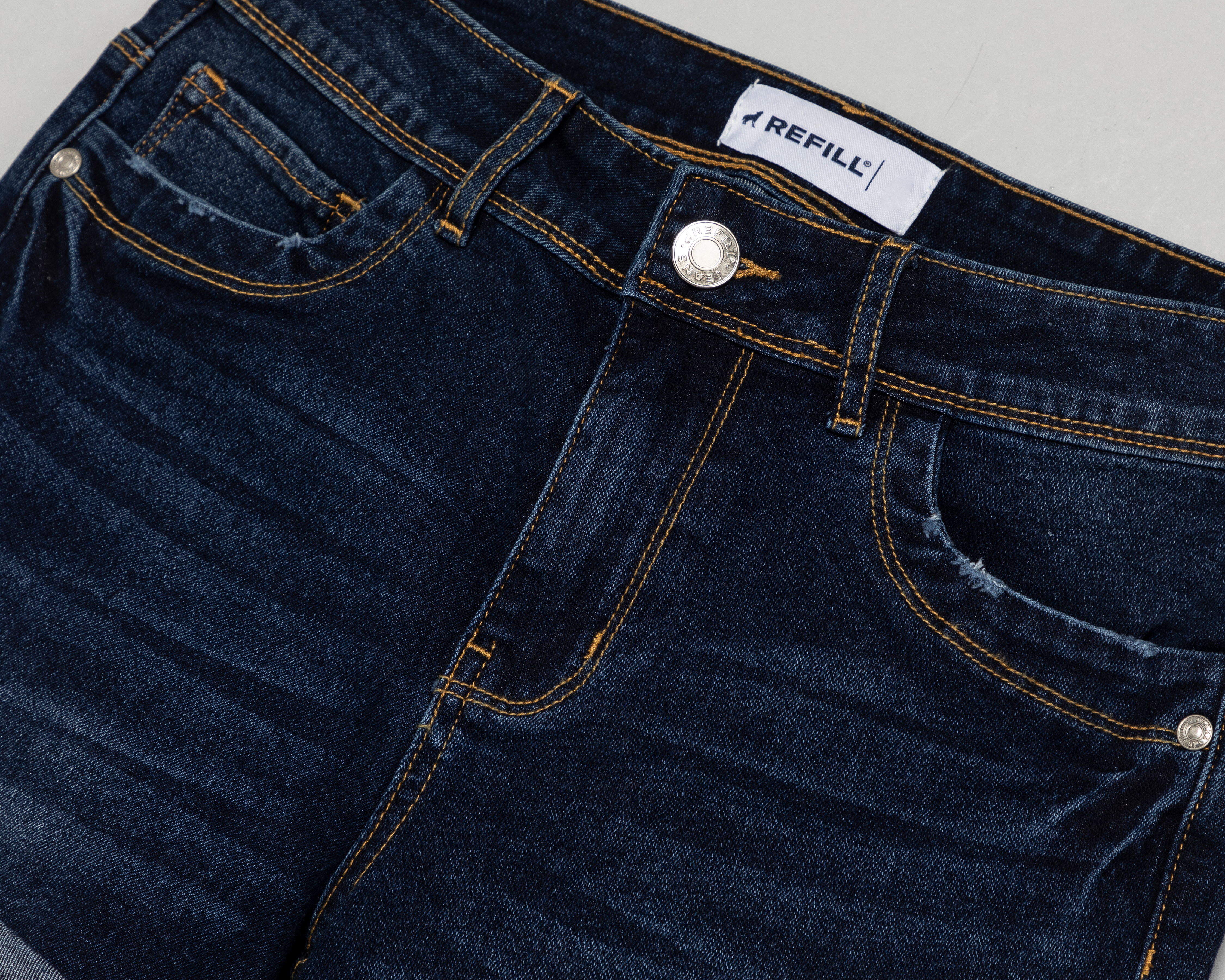 Foto 4 pulgar | Foto 3 | Short Refill de Mezclilla para Mujer