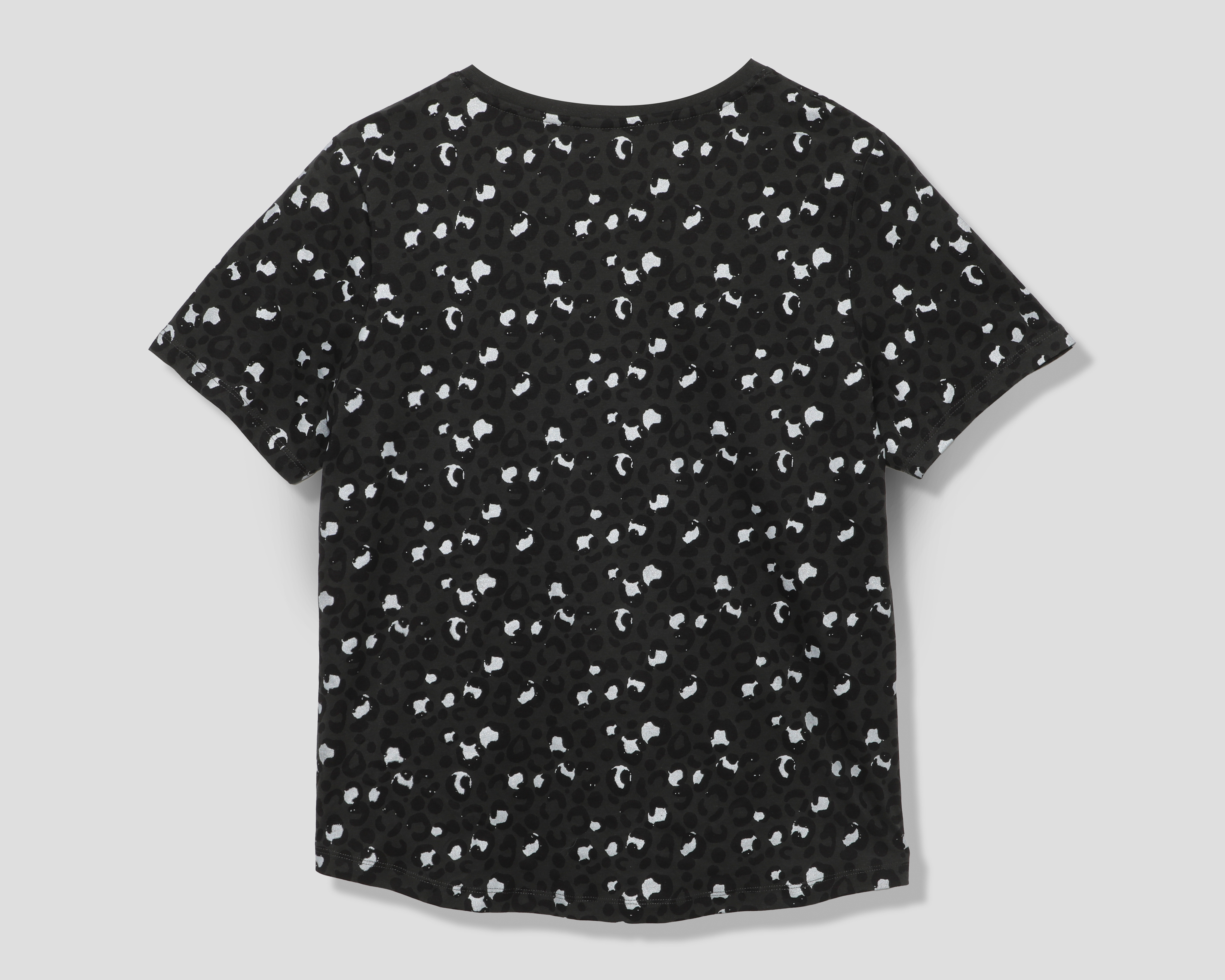 Foto 3 pulgar | Foto 2 | Playera Negra Lucky Star para Mujer