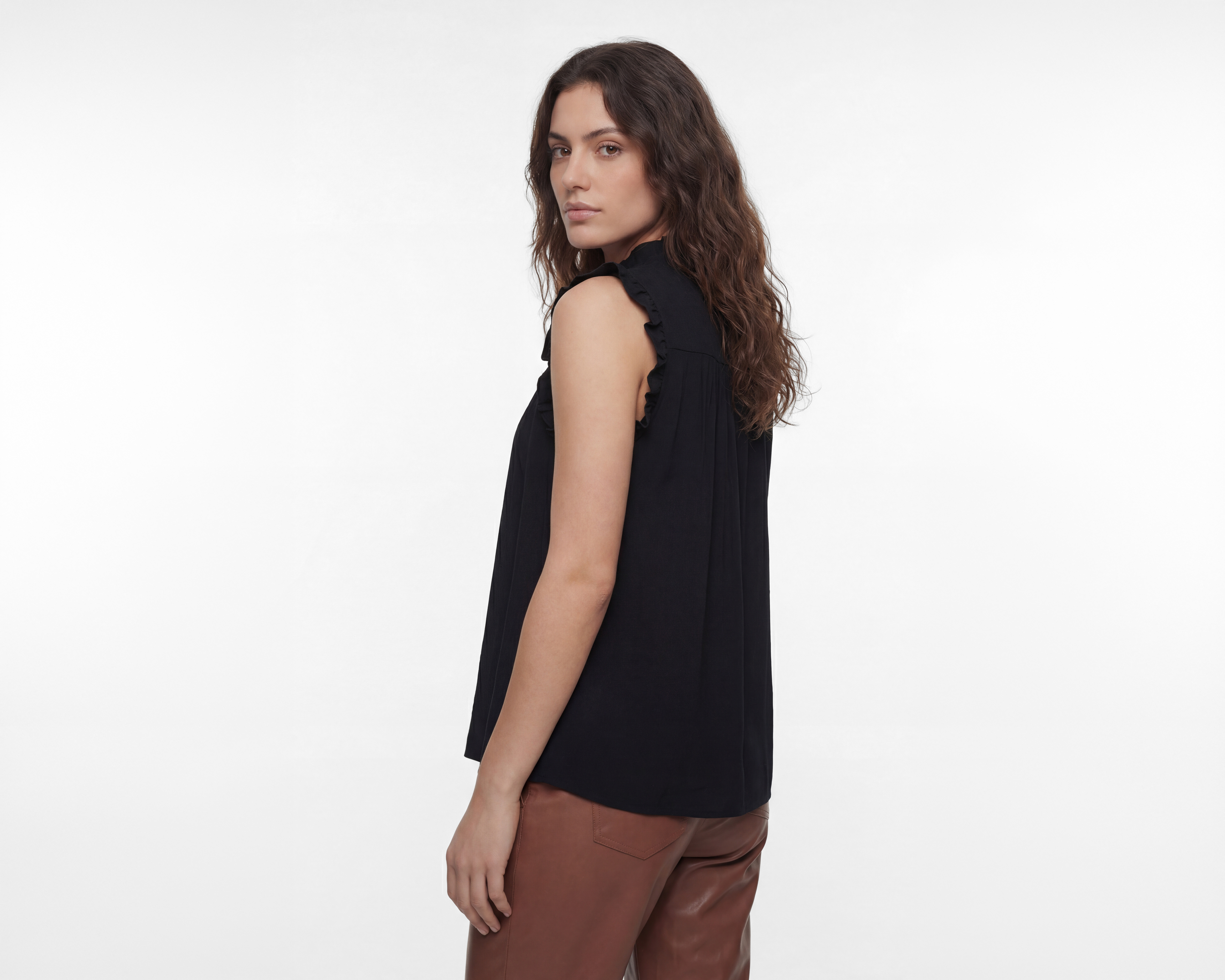 Foto 5 pulgar | Foto 4 | Blusa sin Mangas Sahara para Mujer