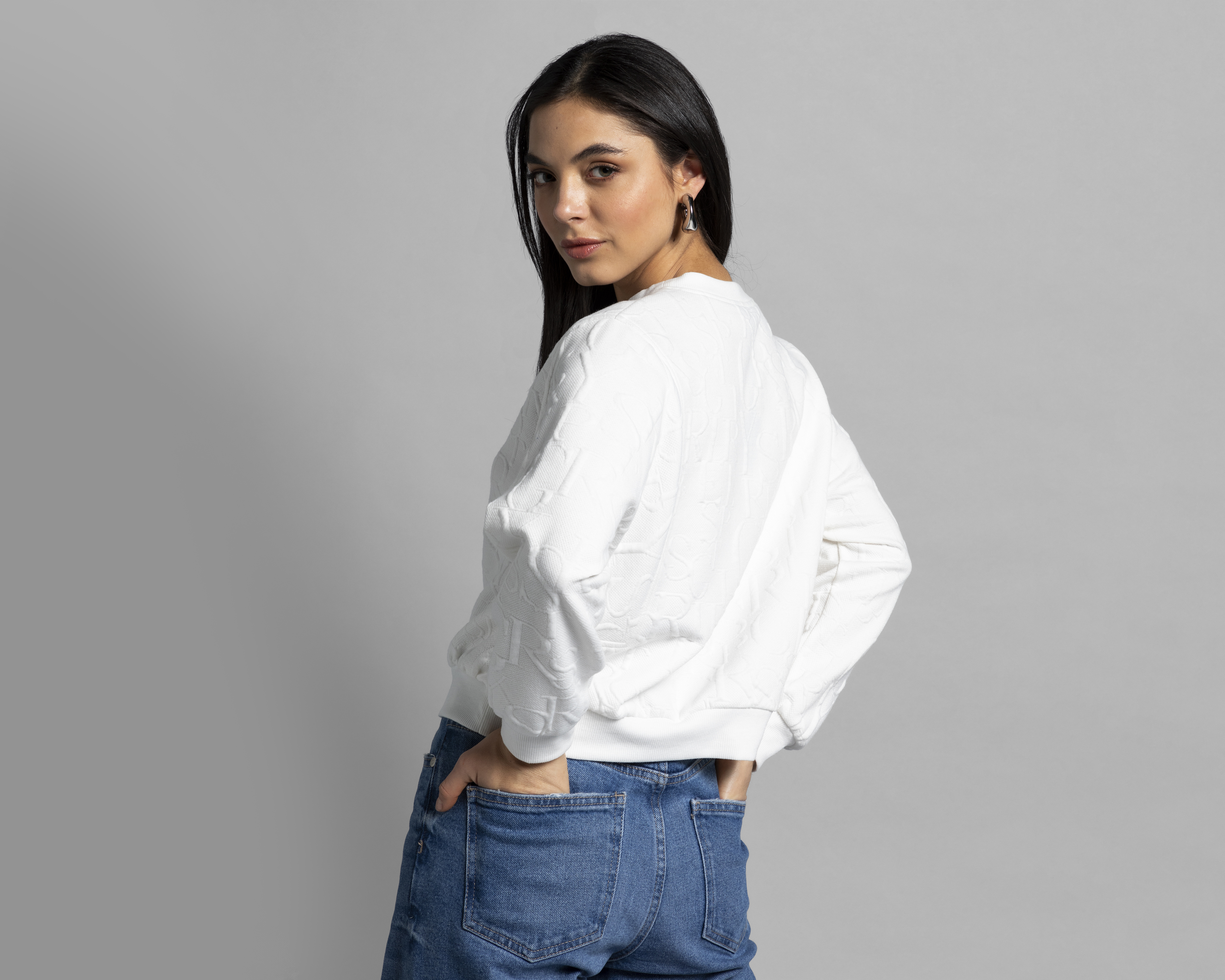 Foto 4 pulgar | Foto 3 | Sudadera Blanca Thinner para Mujer