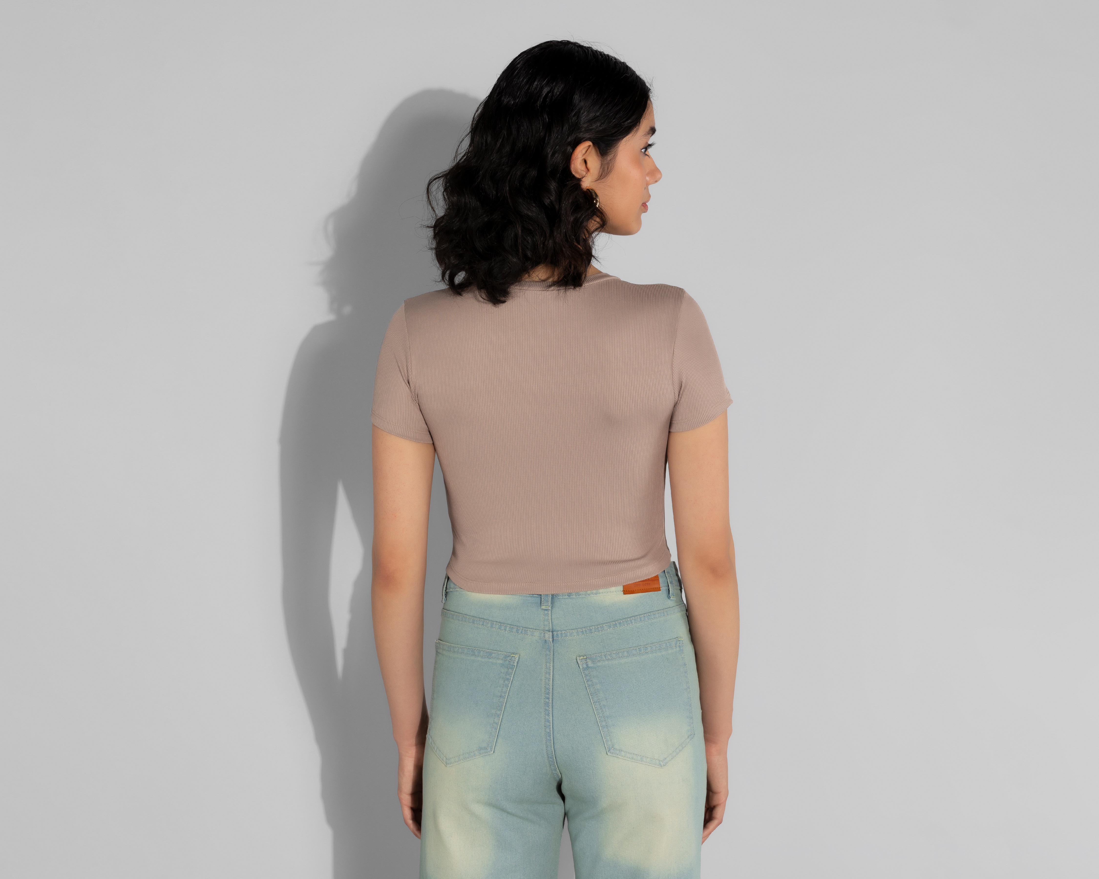 Foto 4 pulgar | Foto 3 | Playera Thinner de Manga Corta Lisa