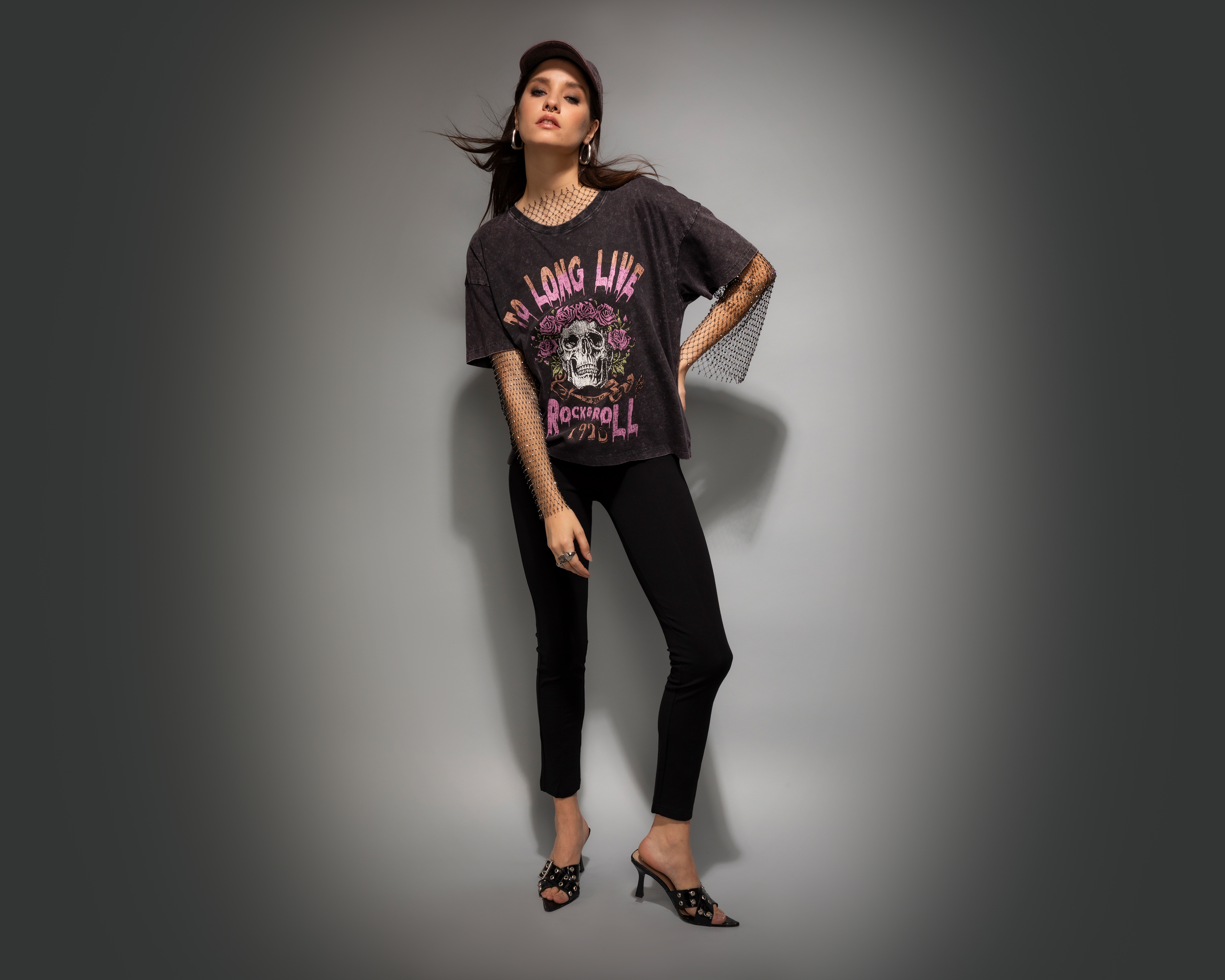 Foto 2 pulgar | Foto 1 | Leggings Negros Strona Juveniles