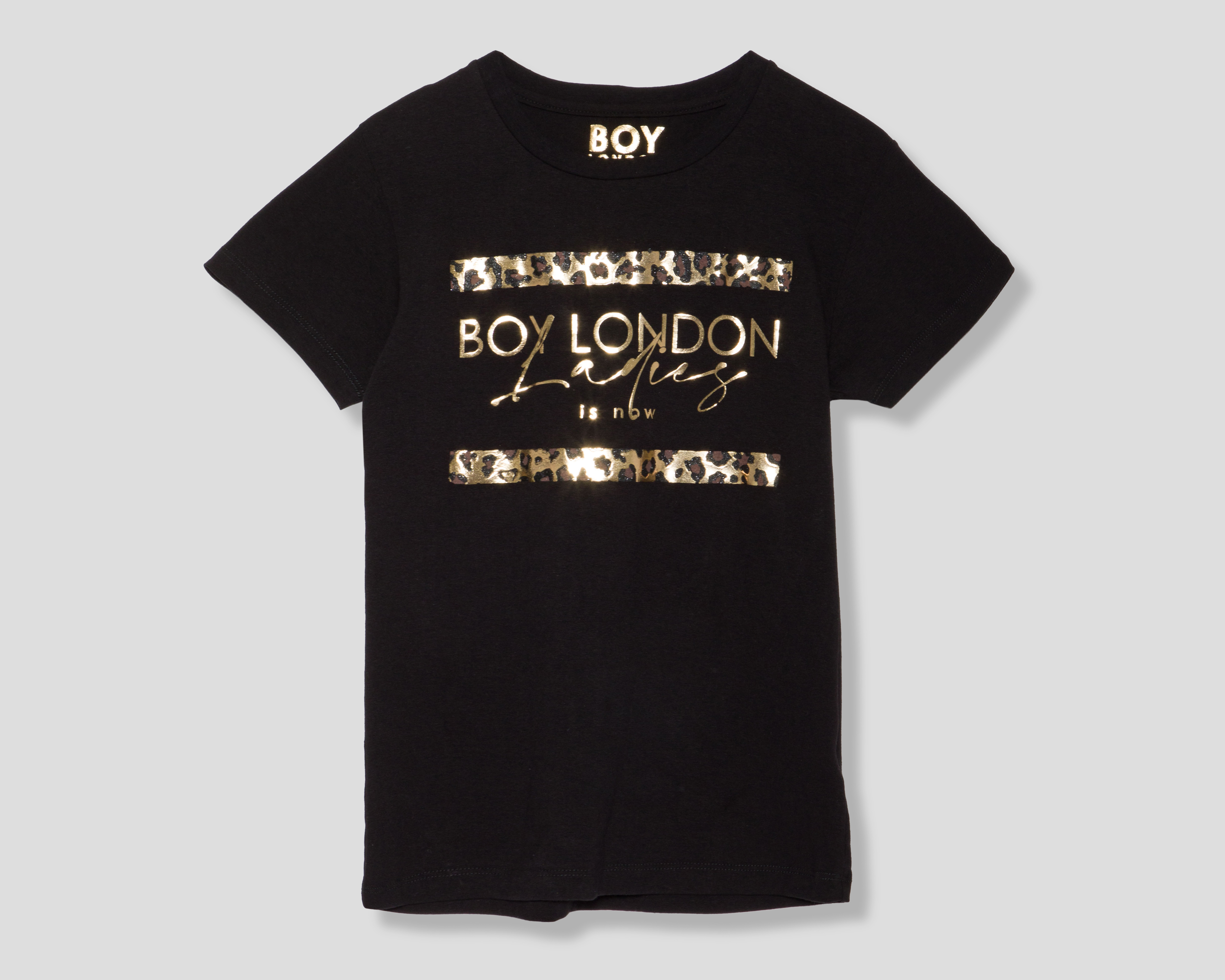 Foto 2 pulgar | Foto 1 | Playera Manga Corta Boy London para Mujer