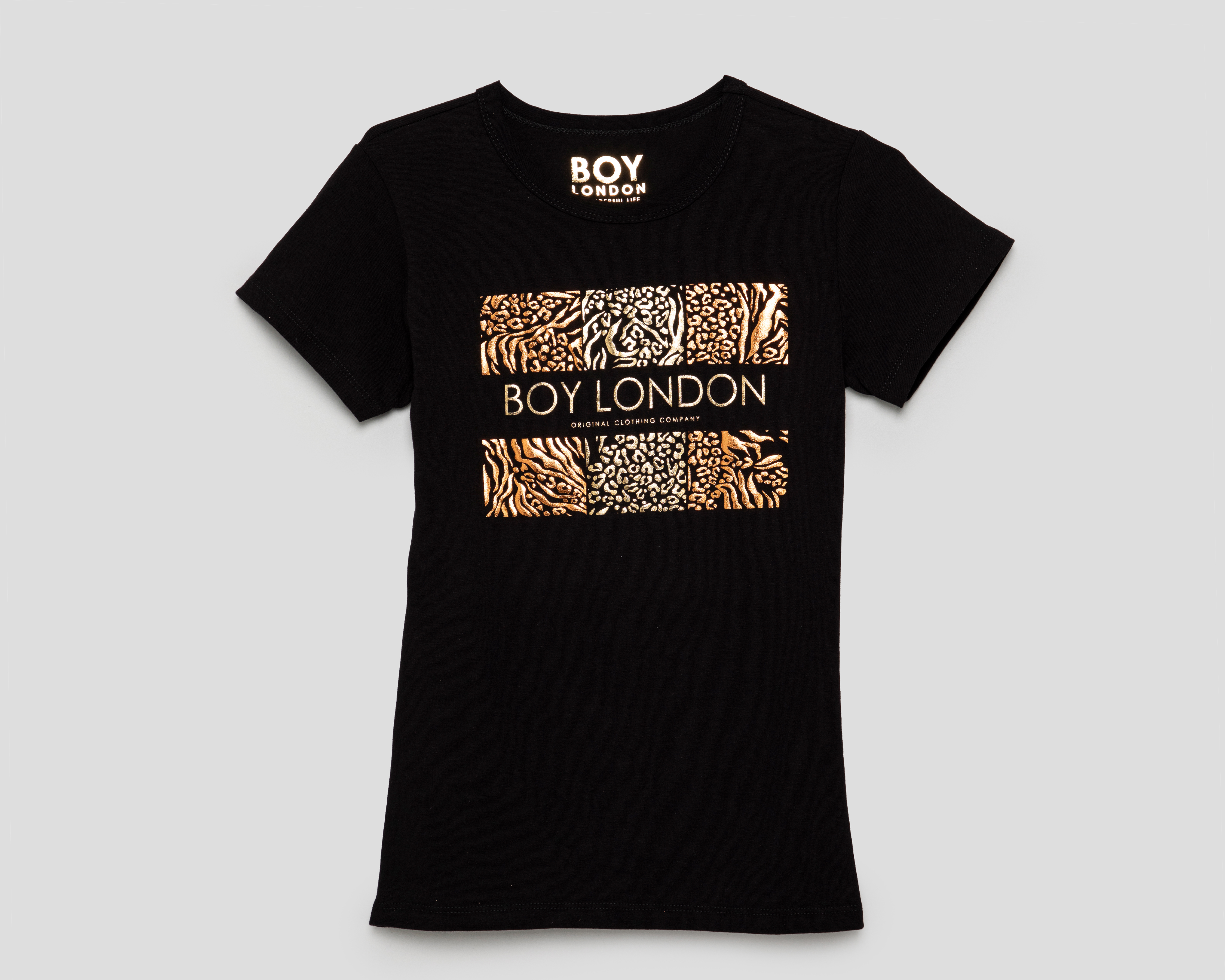 Foto 2 pulgar | Foto 1 | Playera Negra Boy London para Mujer