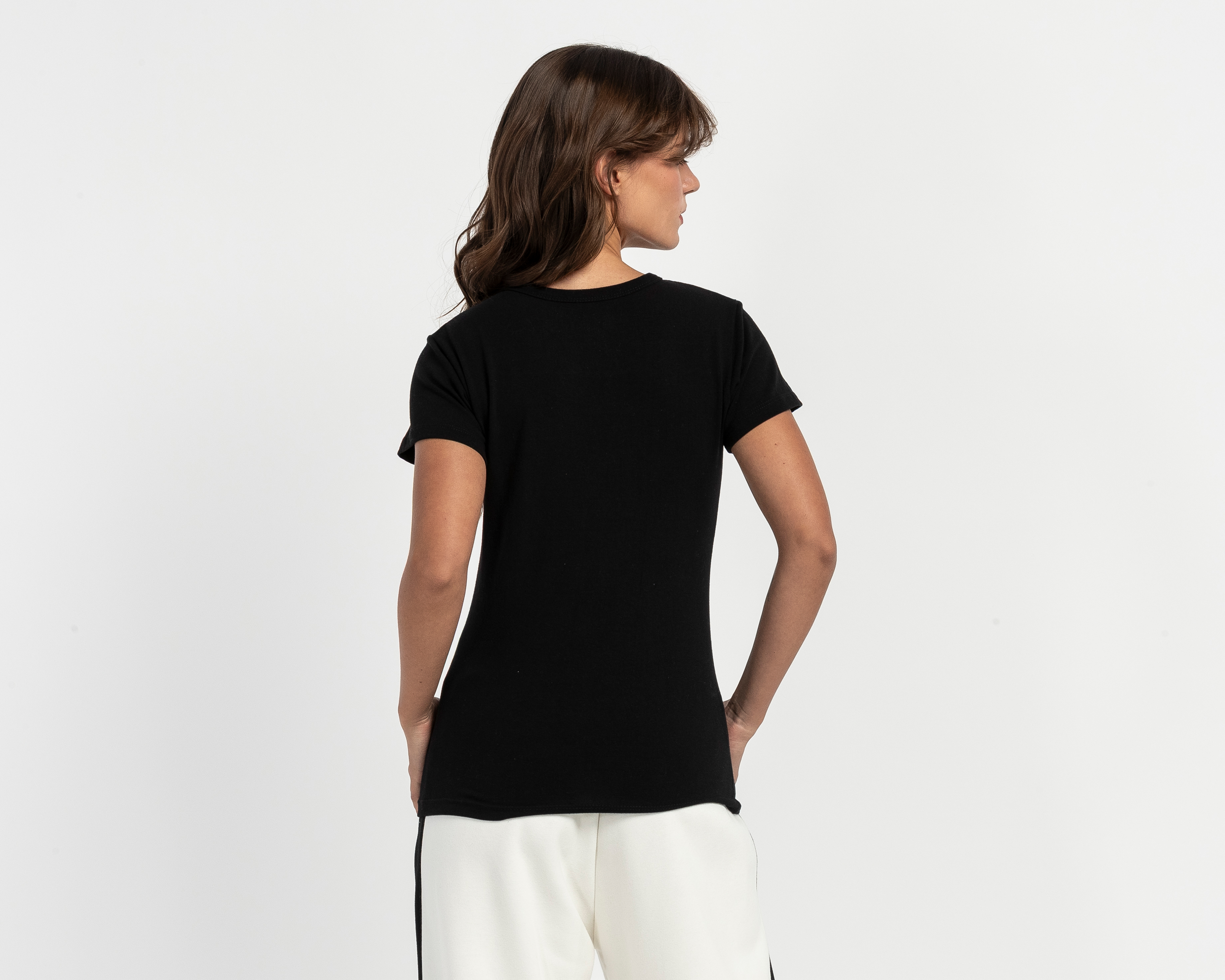 Foto 5 pulgar | Foto 4 | Playera Negra Boy London para Mujer