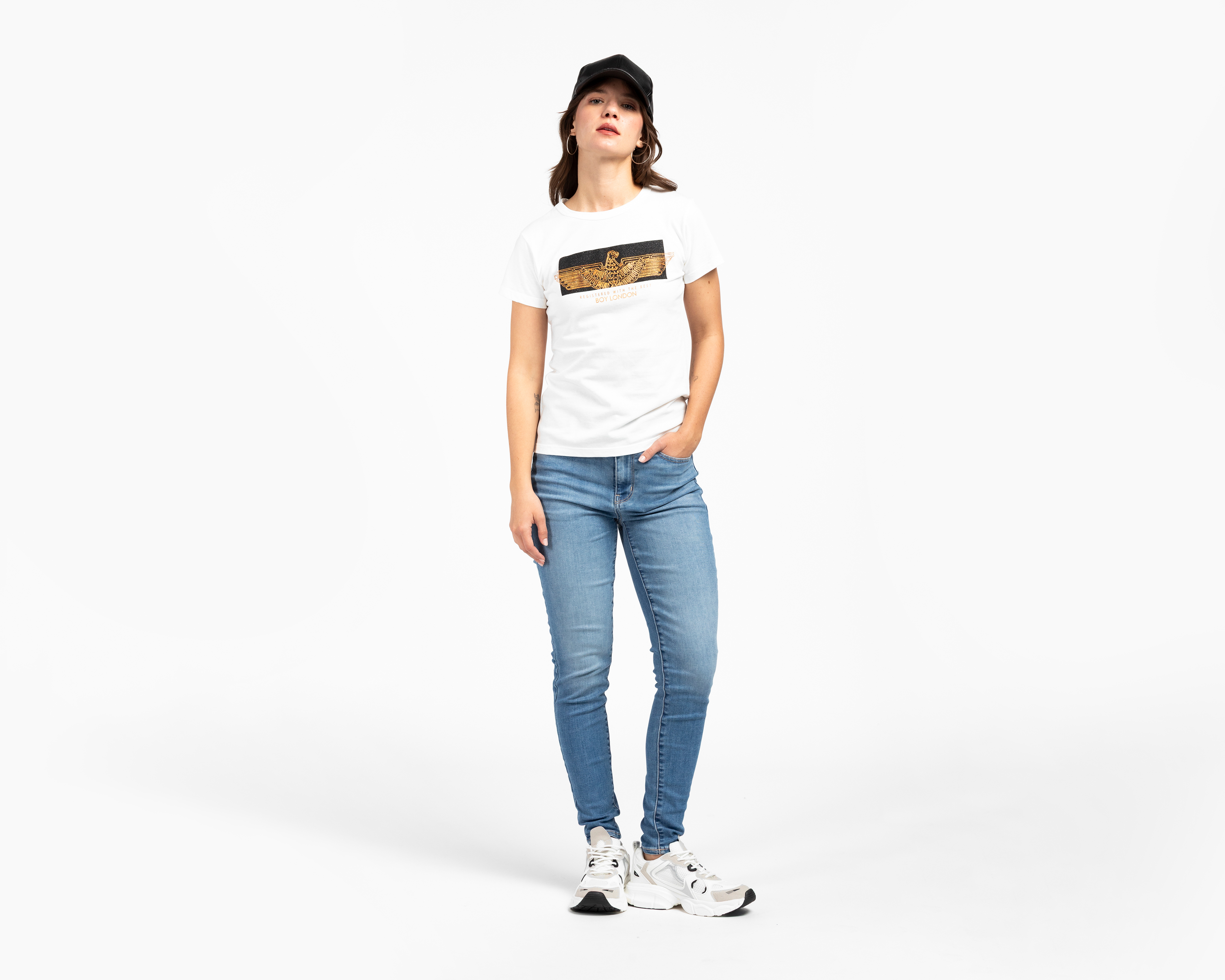 Foto 3 pulgar | Foto 2 | Playera Manga Corta Boy London Juvenil