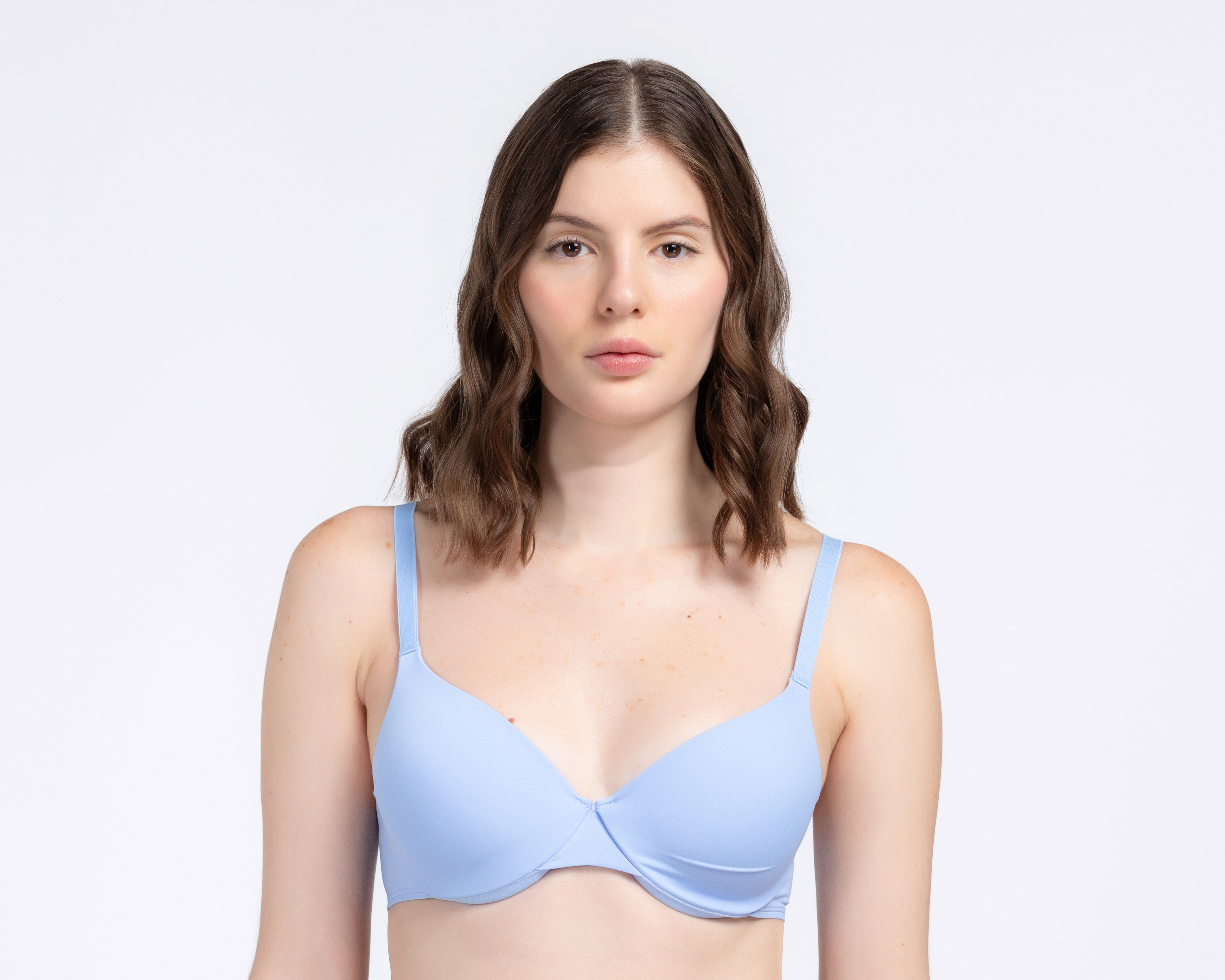 Foto 2 pulgar | Foto 1 | Brasier Copa Completa Hanes