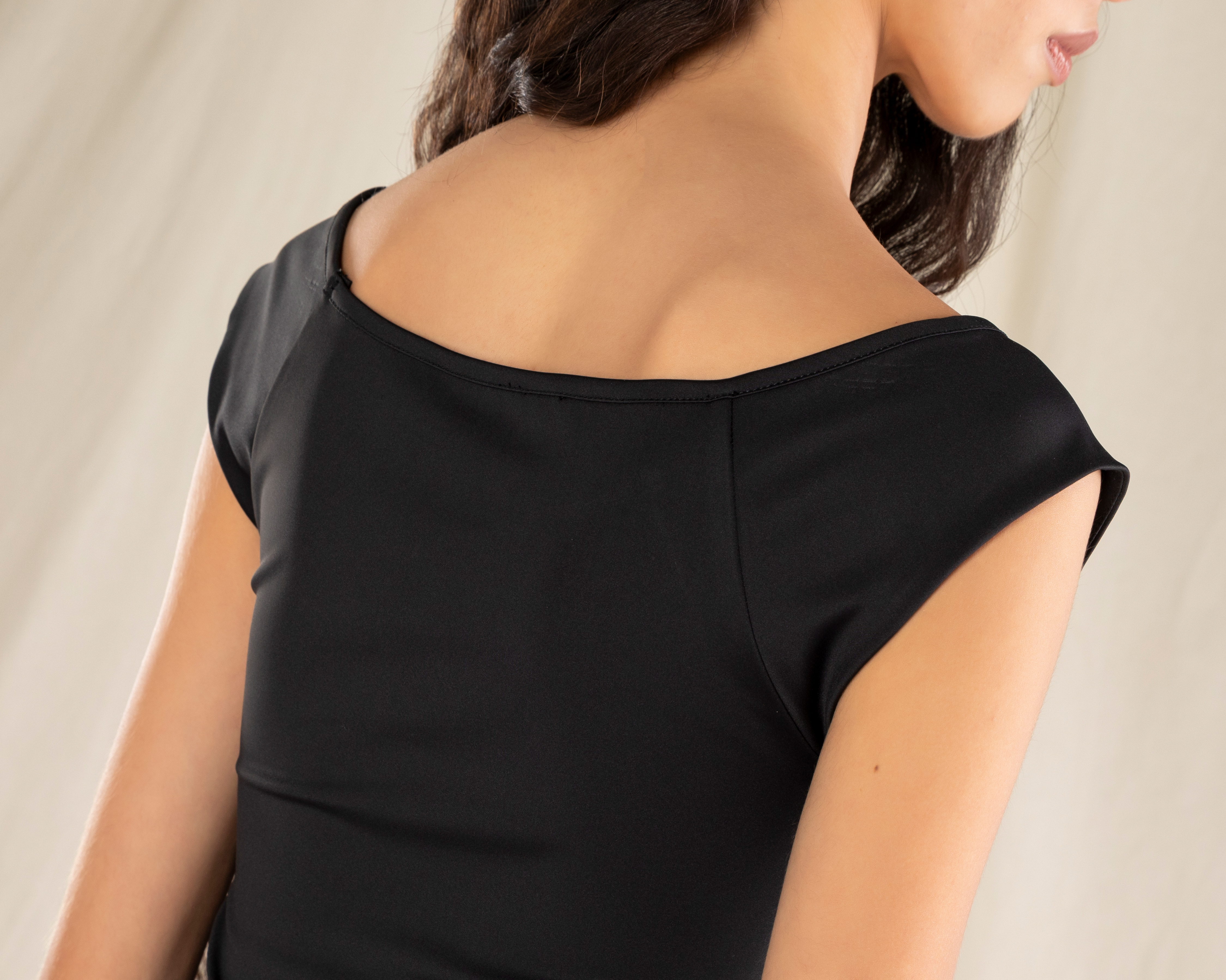 Foto 5 | Foto 5 | Playera Negra Strona para Mujer