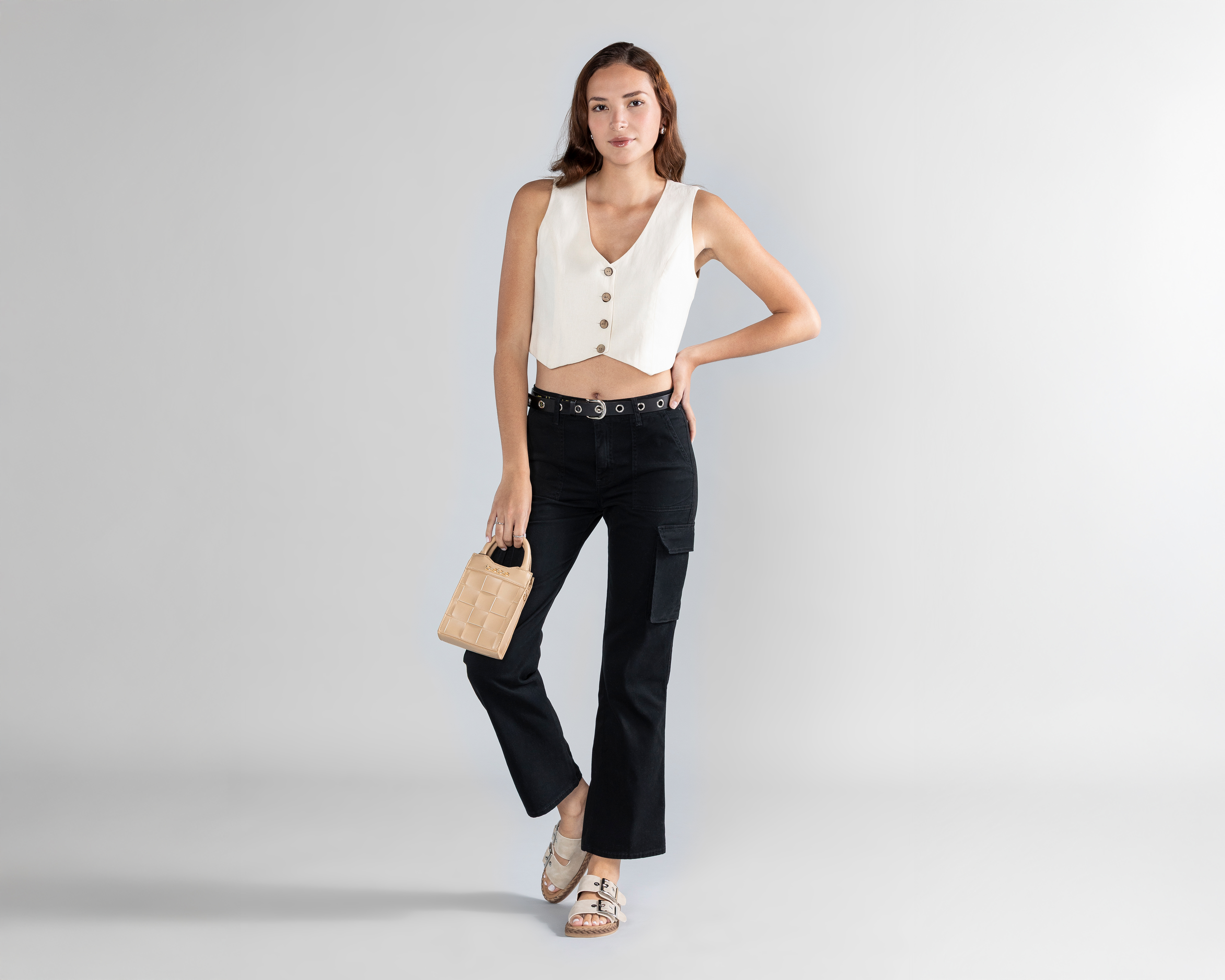 Foto 2 pulgar | Foto 1 | Pantalón de Gabardina Strona Negro para Mujer