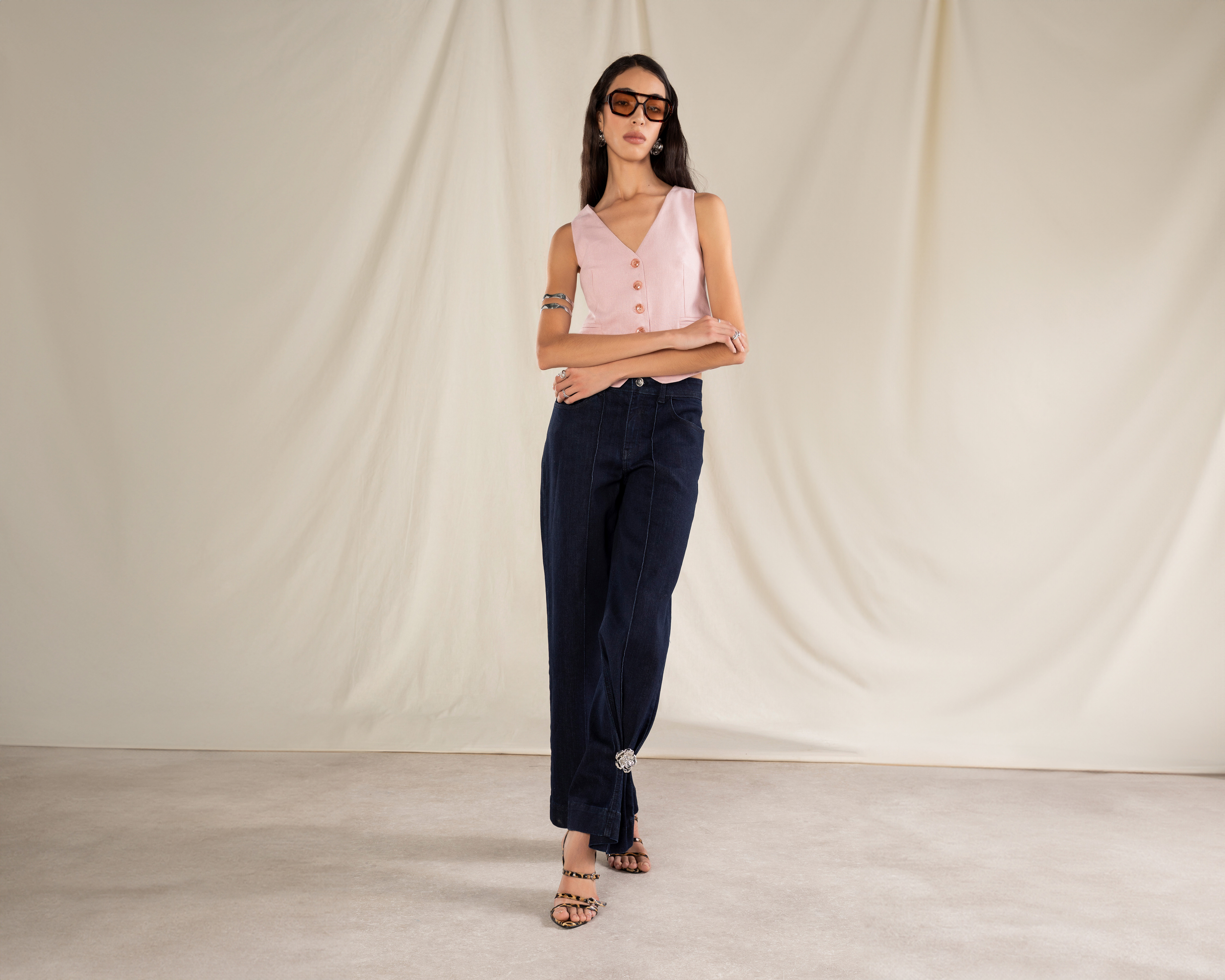 Foto 2 pulgar | Foto 1 | Jeans Wide Leg Strona para Mujer