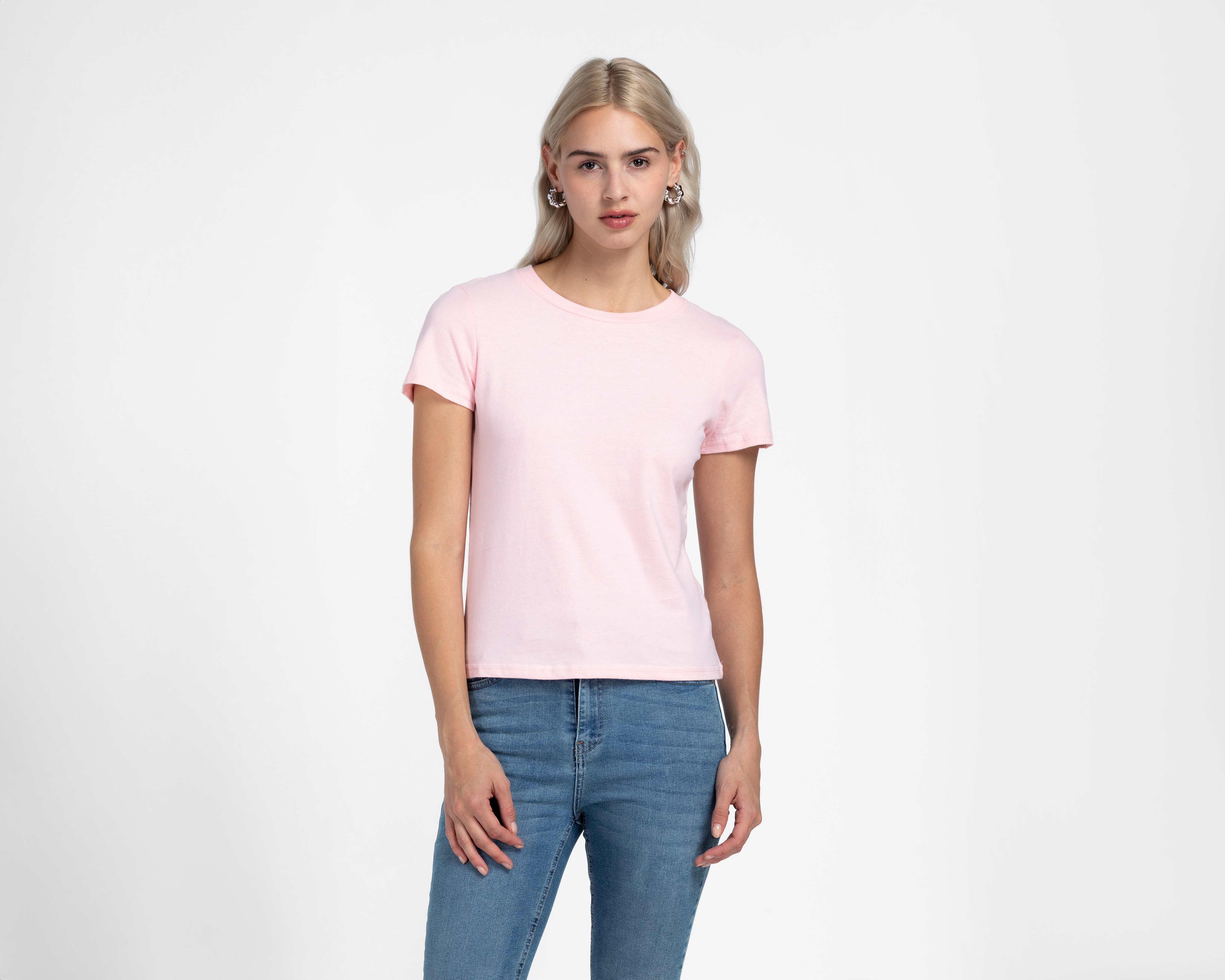 Foto 2 pulgar | Foto 1 | Playera Manga Corta Lucky Star para Mujer