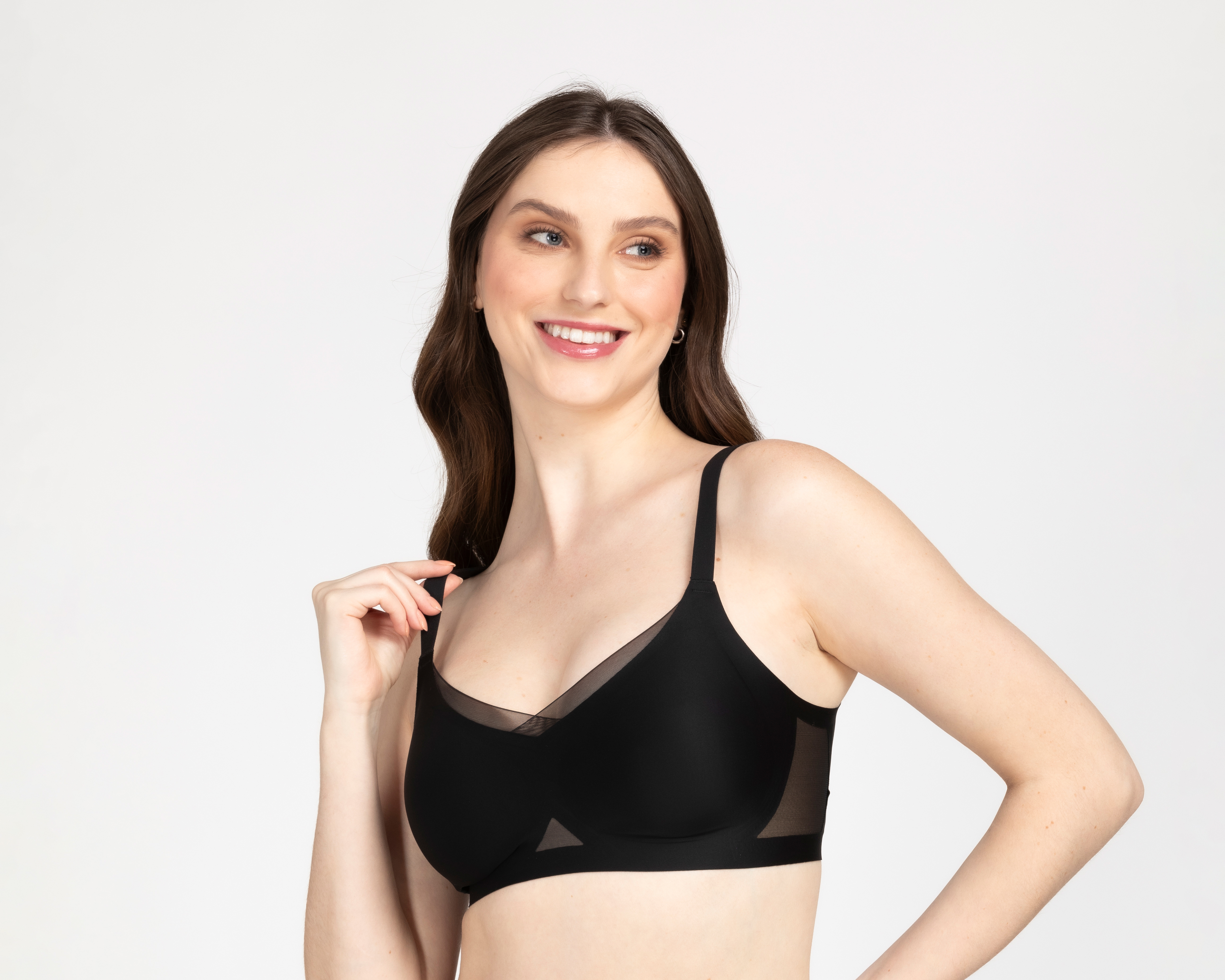 Foto 2 pulgar | Foto 1 | Brasier con Mesh Beauty Secret Copa Completa