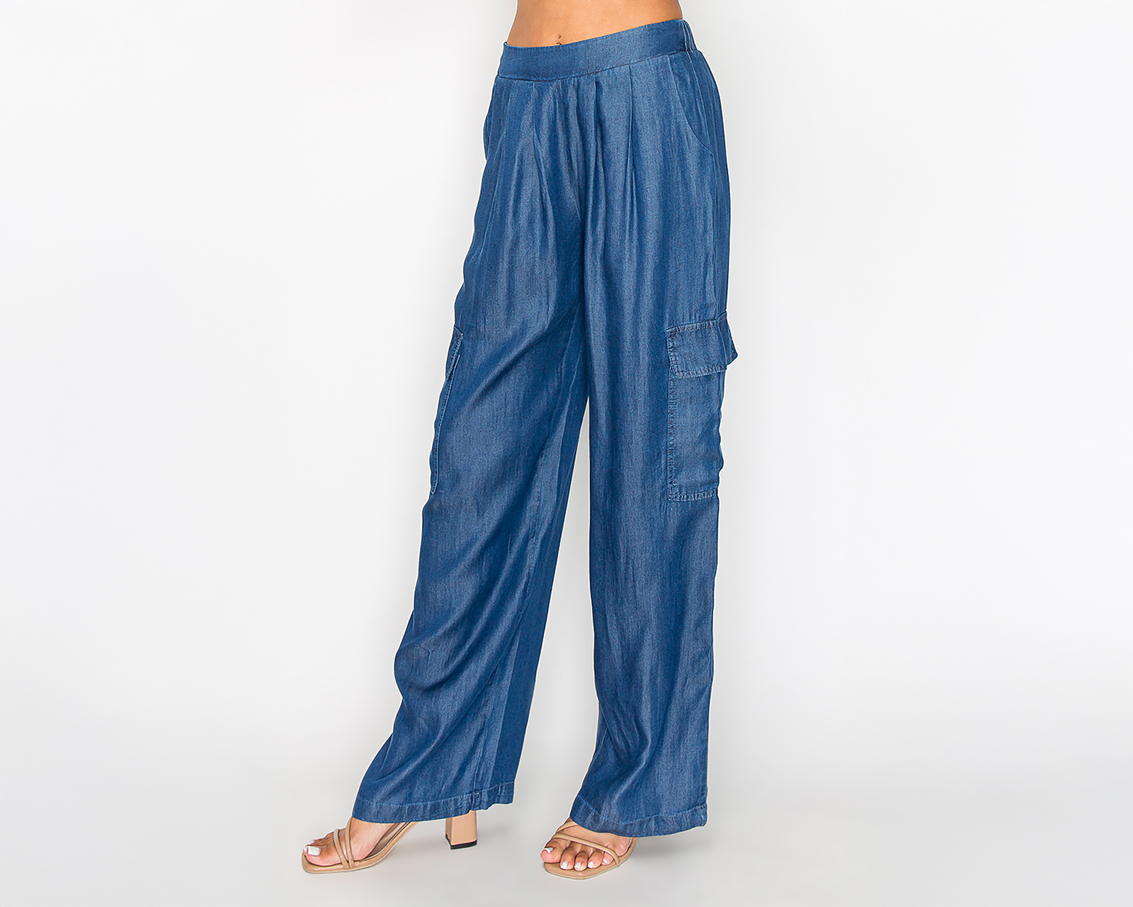Foto 2 pulgar | Foto 1 | Pantalón Cargo Strona Azul para Mujer