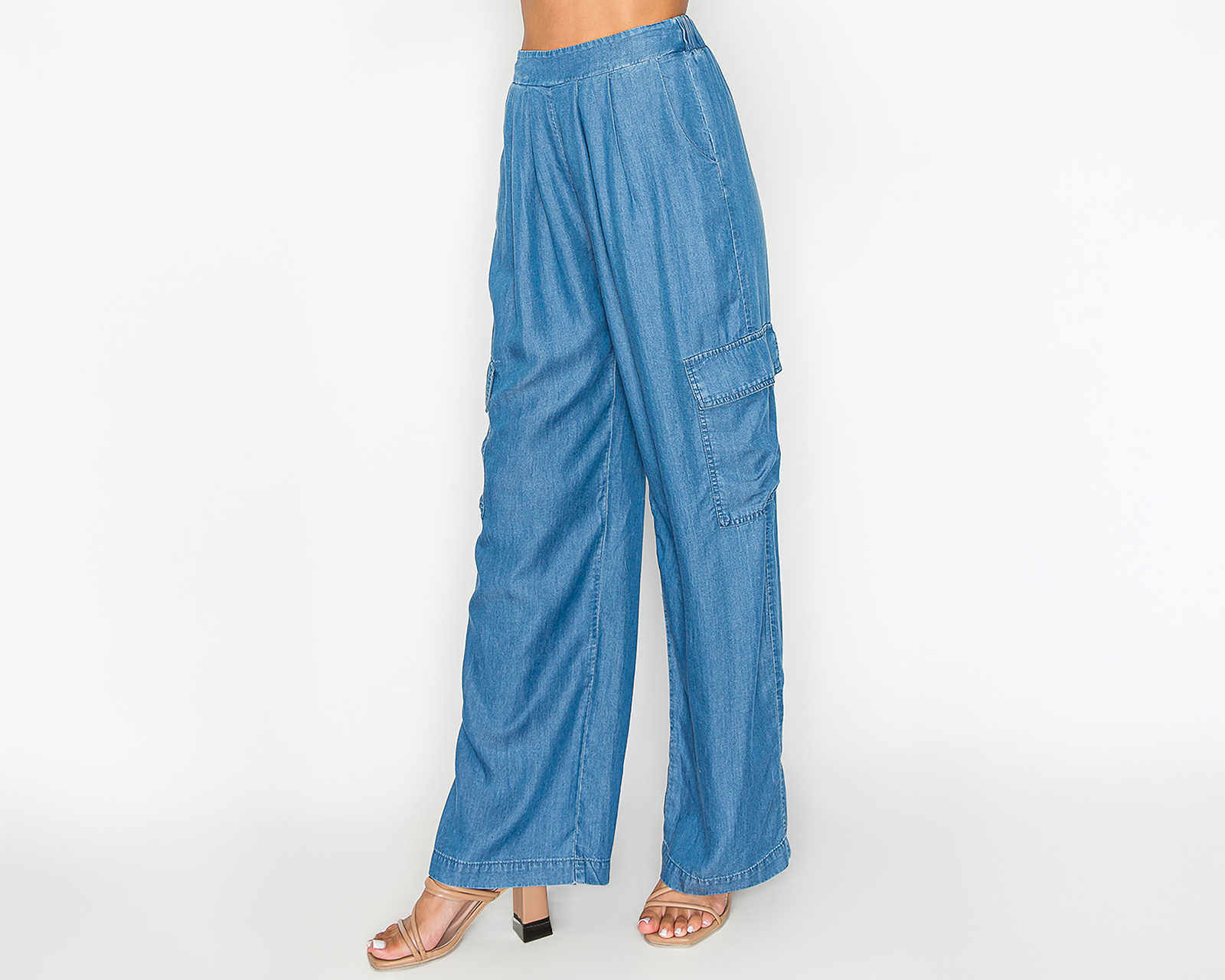 Foto 2 pulgar | Foto 1 | Pantalón Cargo Strona Azul para Mujer